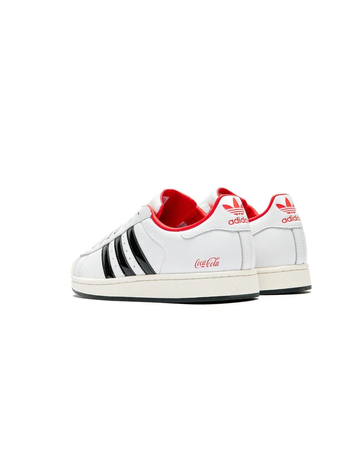 000000_Coca-Cola-x-adidas-Superstar-II_White-Core-Black-Red_KH6888_img3