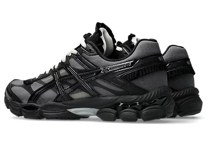 Griff-x-Asics-GEL-Cumulus-16_Black_1203B038-001_img2