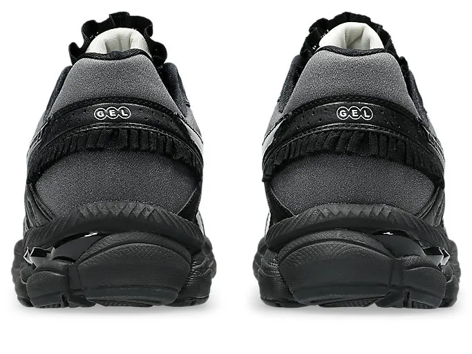 Griff-x-Asics-GEL-Cumulus-16_Black_1203B038-001_img4