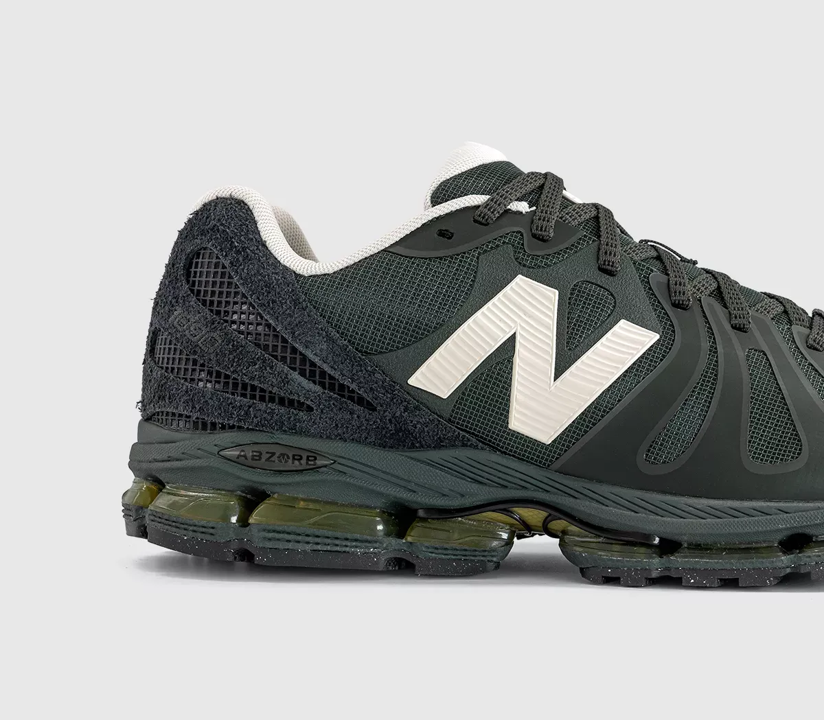 000000_Stone-Island-x-New-Balance-Abzorb-1890_Black_U1890SI_img1