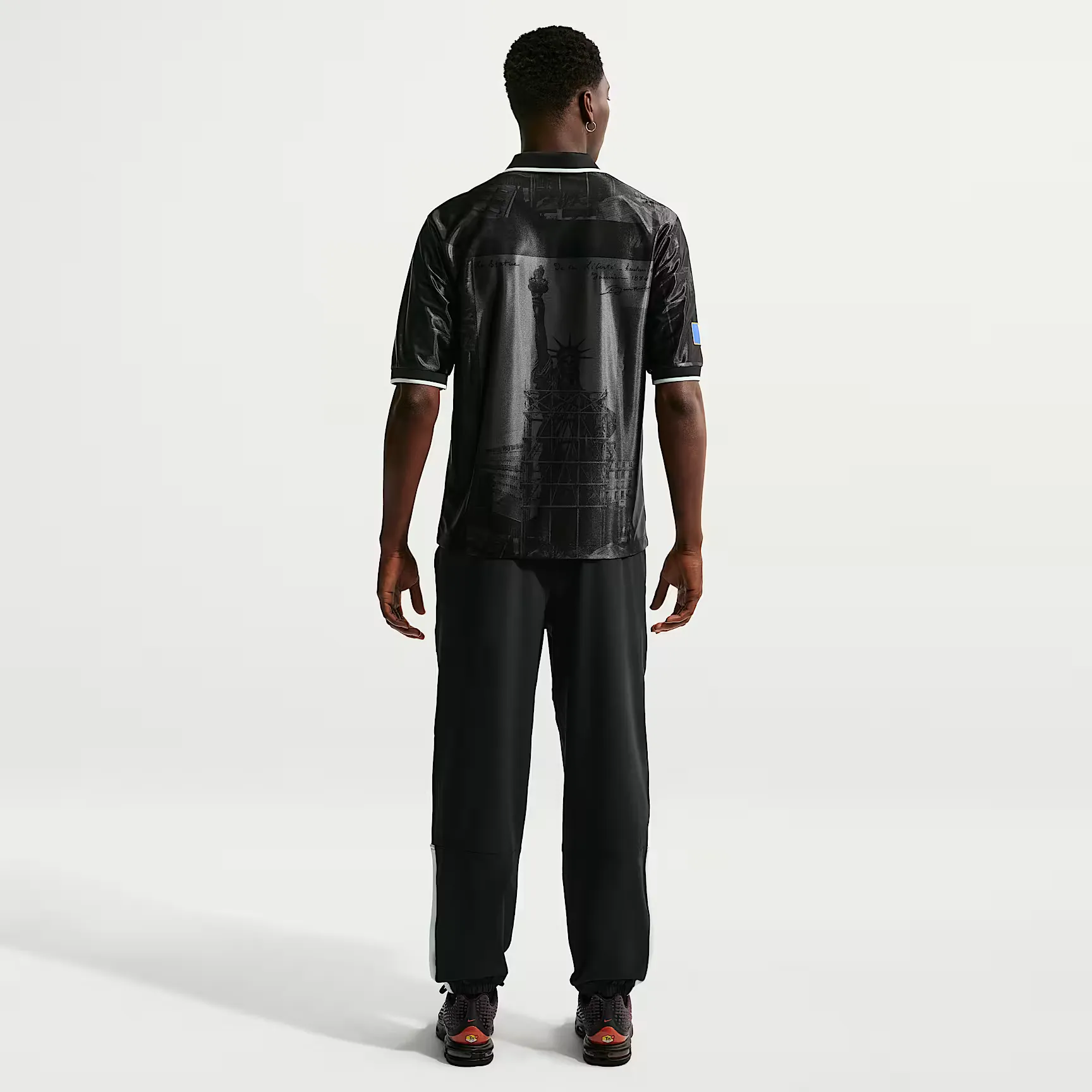 000000_Nike-Dri-FIT-FFF-Energy-Woven-Football-Pants_Black-Copper_IH1881-010_img4