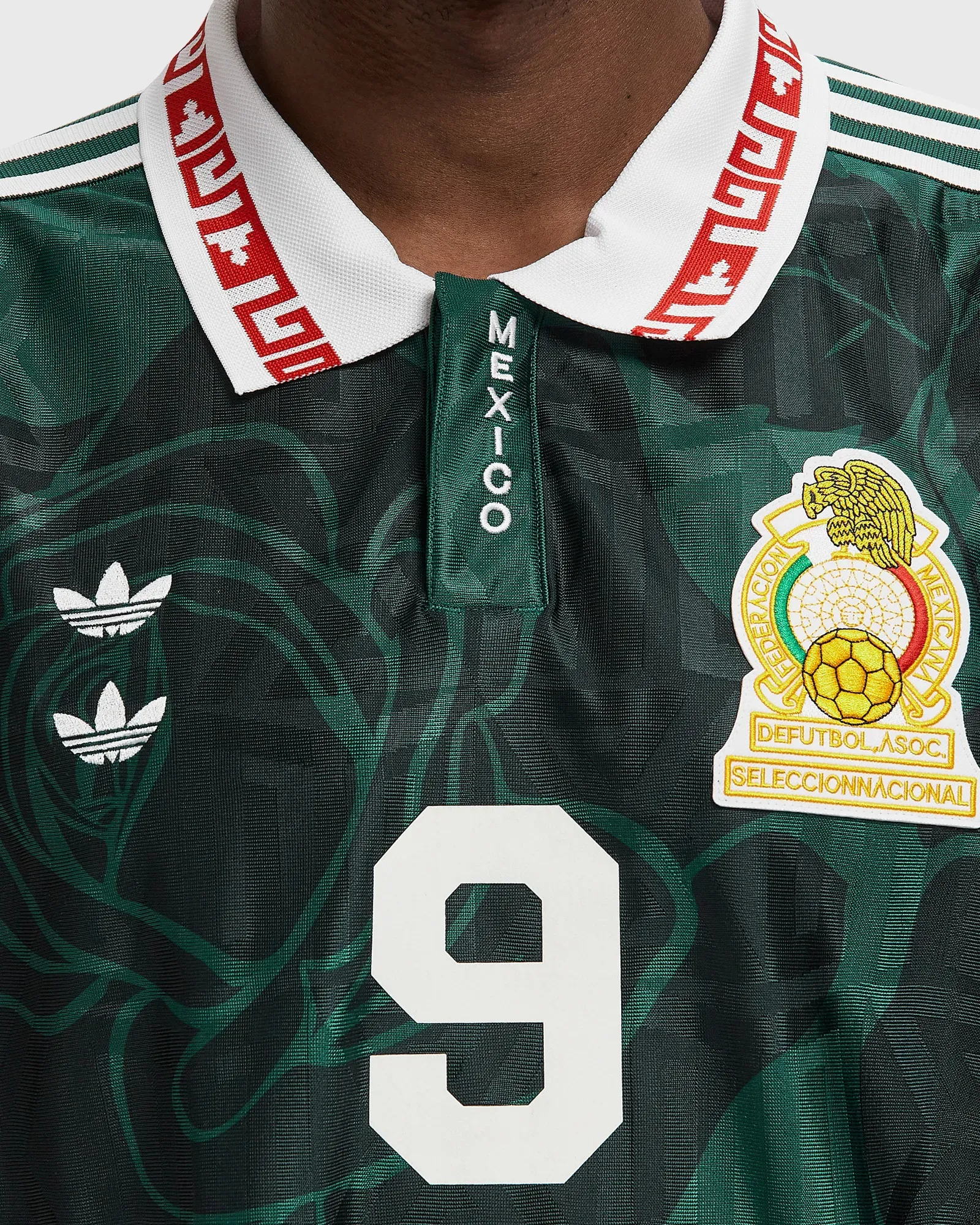 000000_adidas-x-Willy-Chavarria-Soccer-Jersey_Cgreen_KU7803_img3