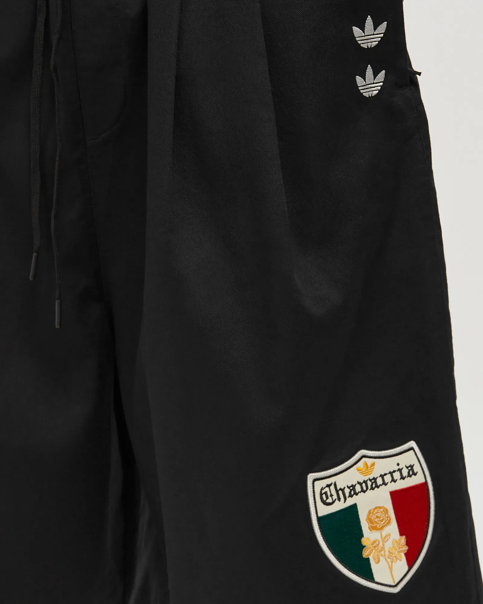 000000_adidas-x-Willy-Chavarria-Long-Twill-Short_Black_KV1975_img3