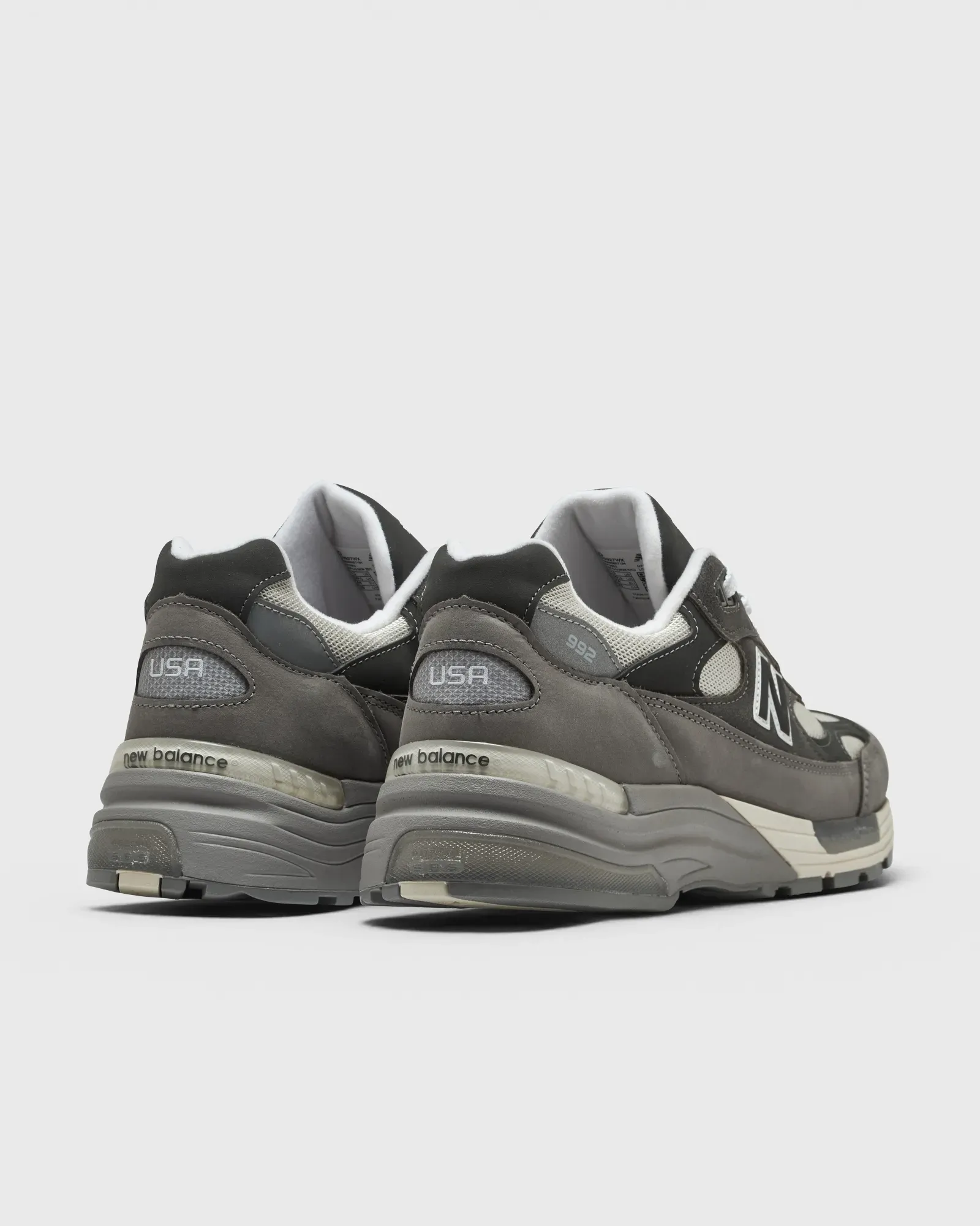 000000_New-Balance-992-Made-in-USA_Shadow-Grey_U9927WX_img3