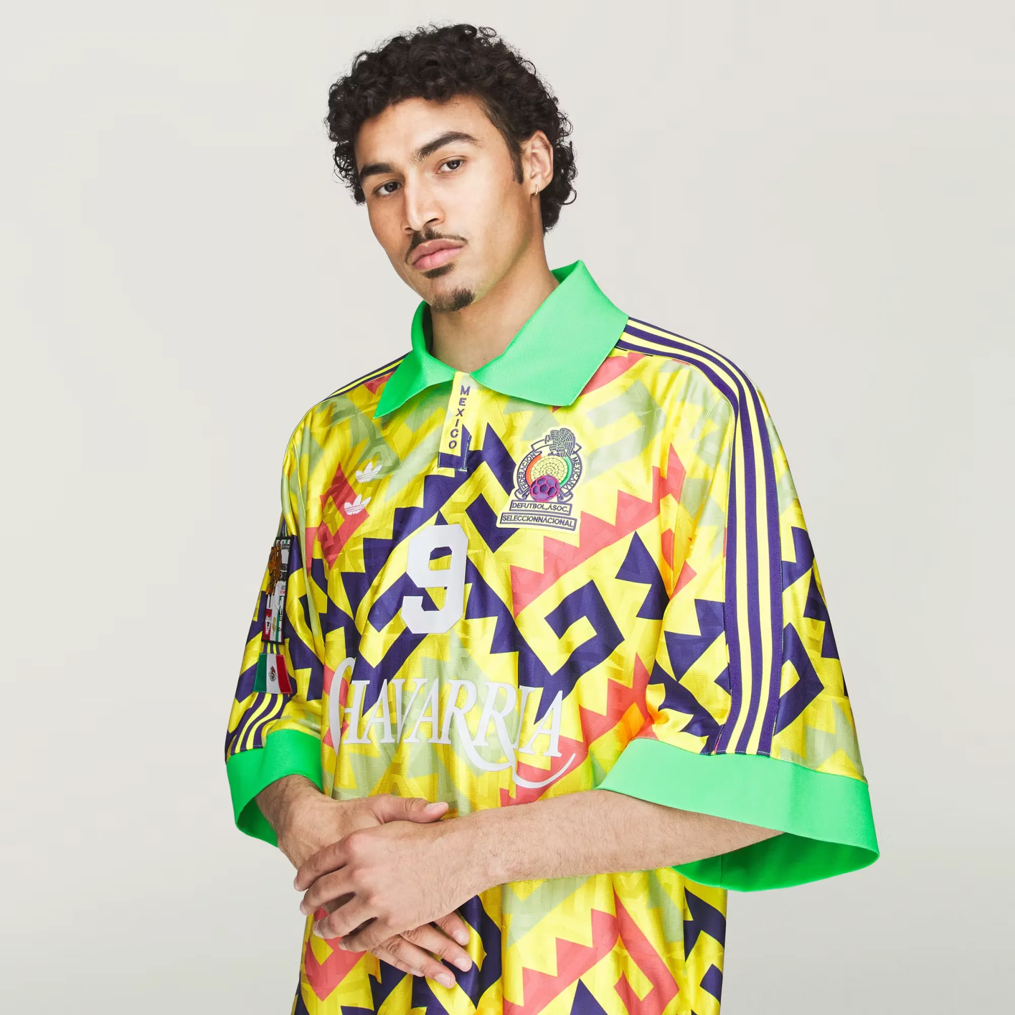 000000_Willy-Chavarria-x-adidas-Soccer-T-Shirt_Solar-Lemon_KU7799_img4