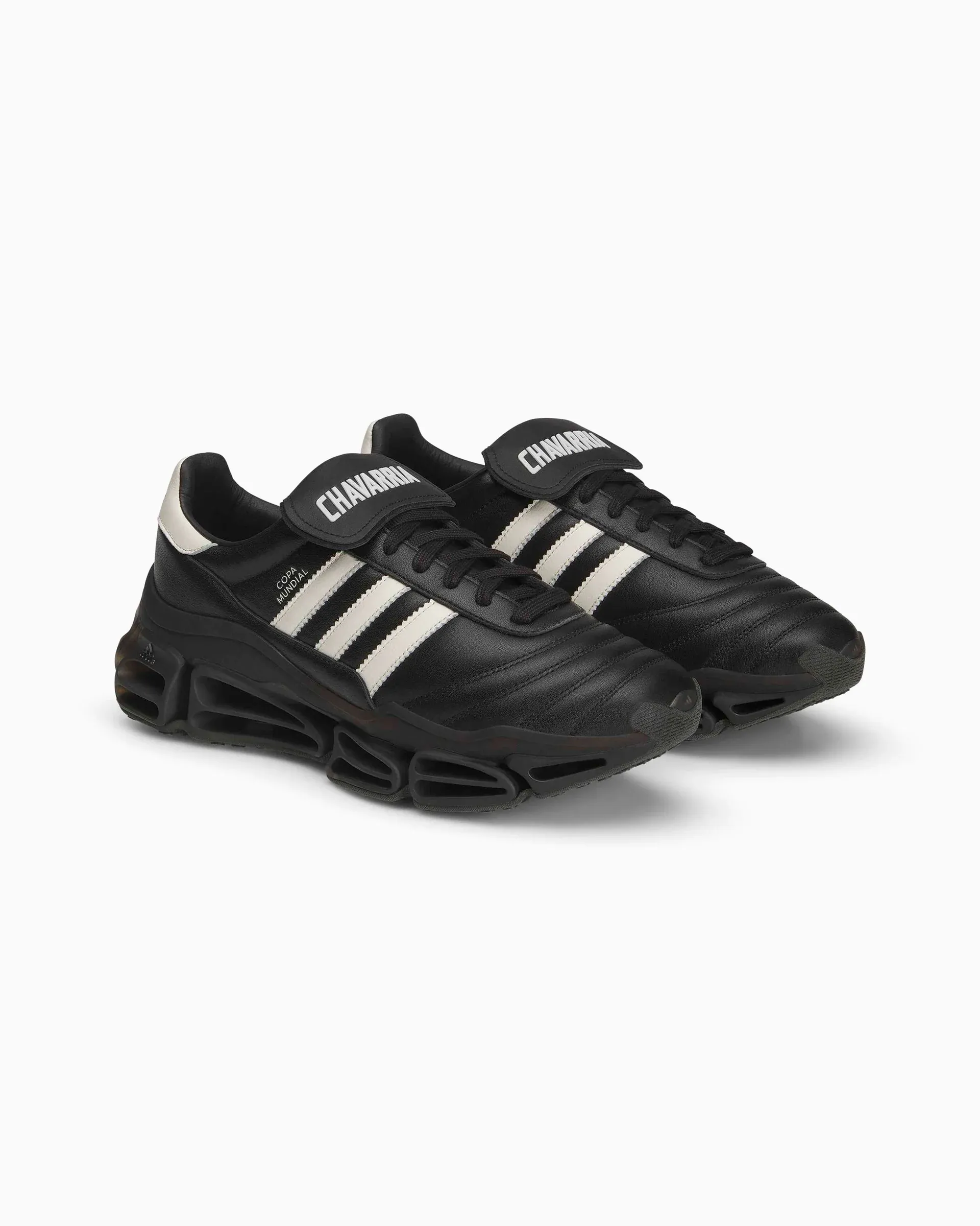 000000_adidas-Originals-x-Willy-Chavarria-Megaride-Copa_Core-Black_KZ8743_img6