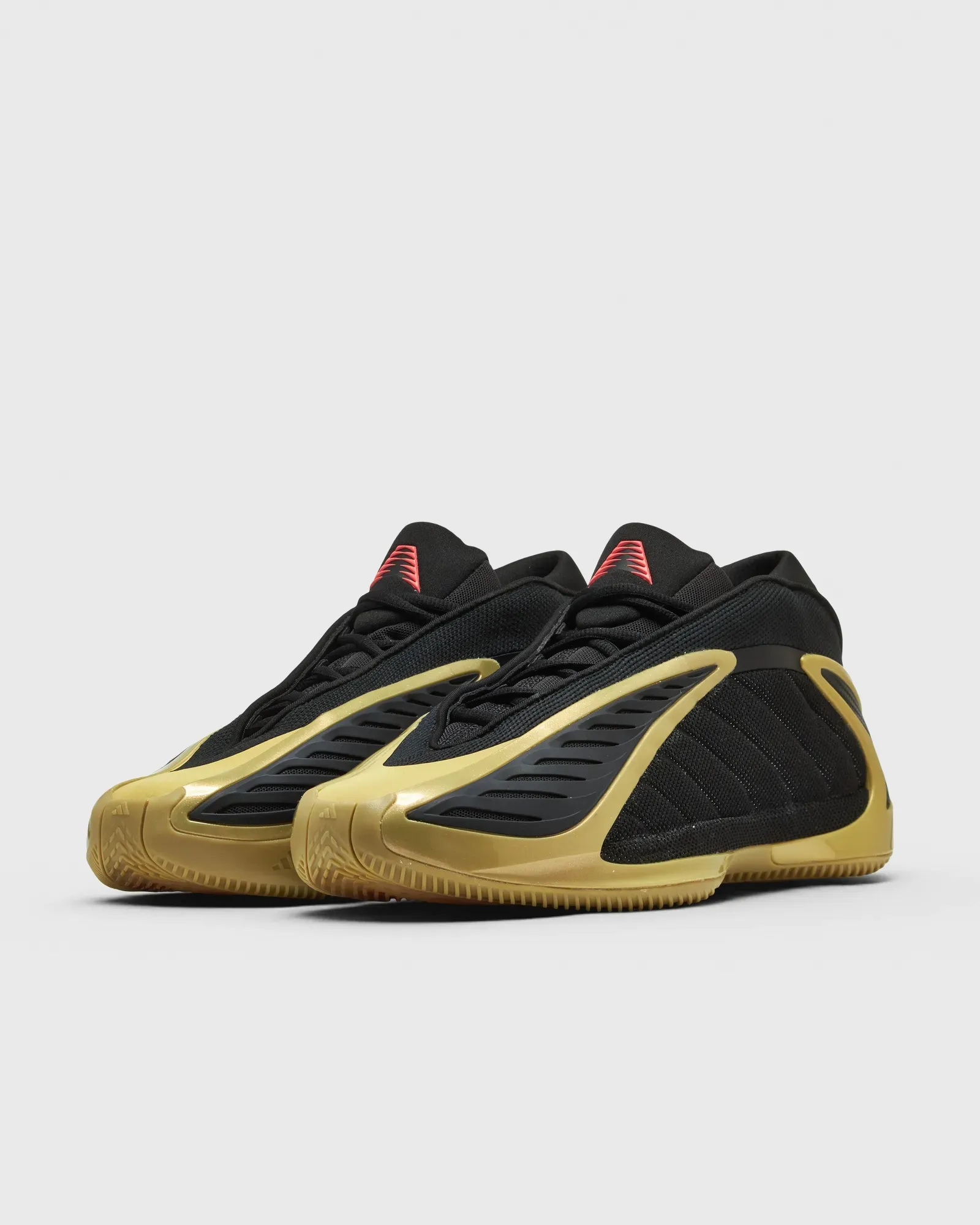 000000_adidas-Anthony-Edwards-2_Gold-Metallic_KJ1885_img1