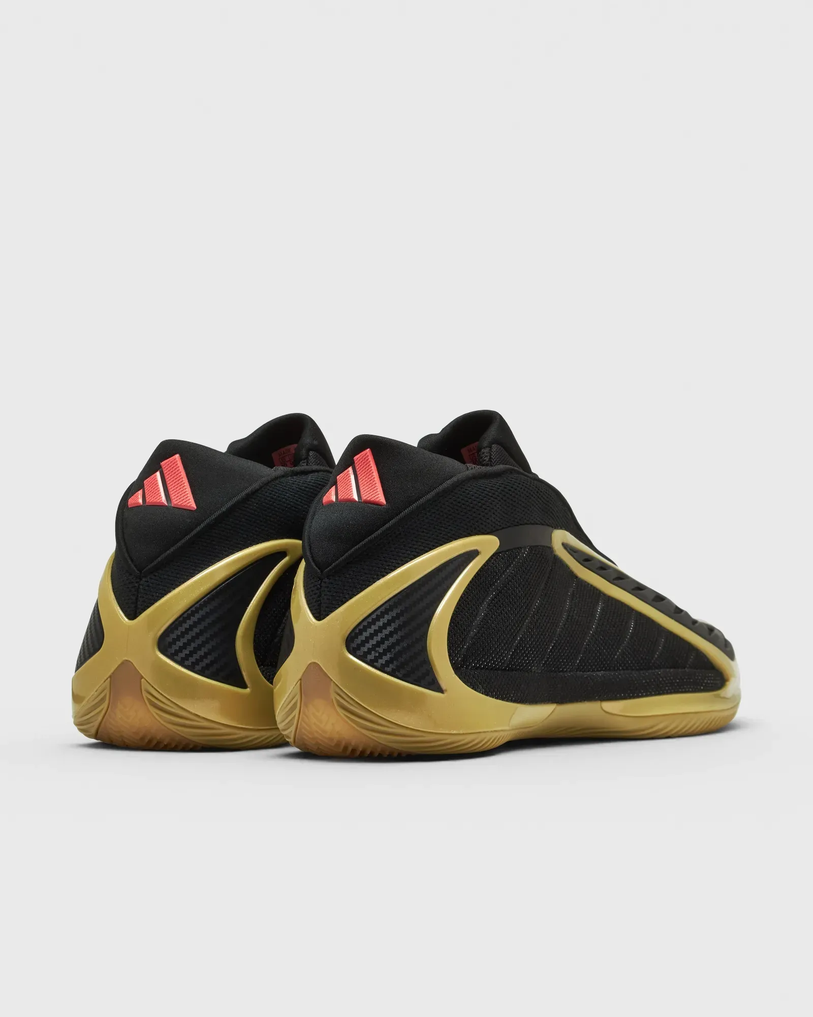 000000_adidas-Anthony-Edwards-2_Gold-Metallic_KJ1885_img3