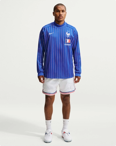 Jacquemus Fff Nike Shorts France Iq3867 100 image