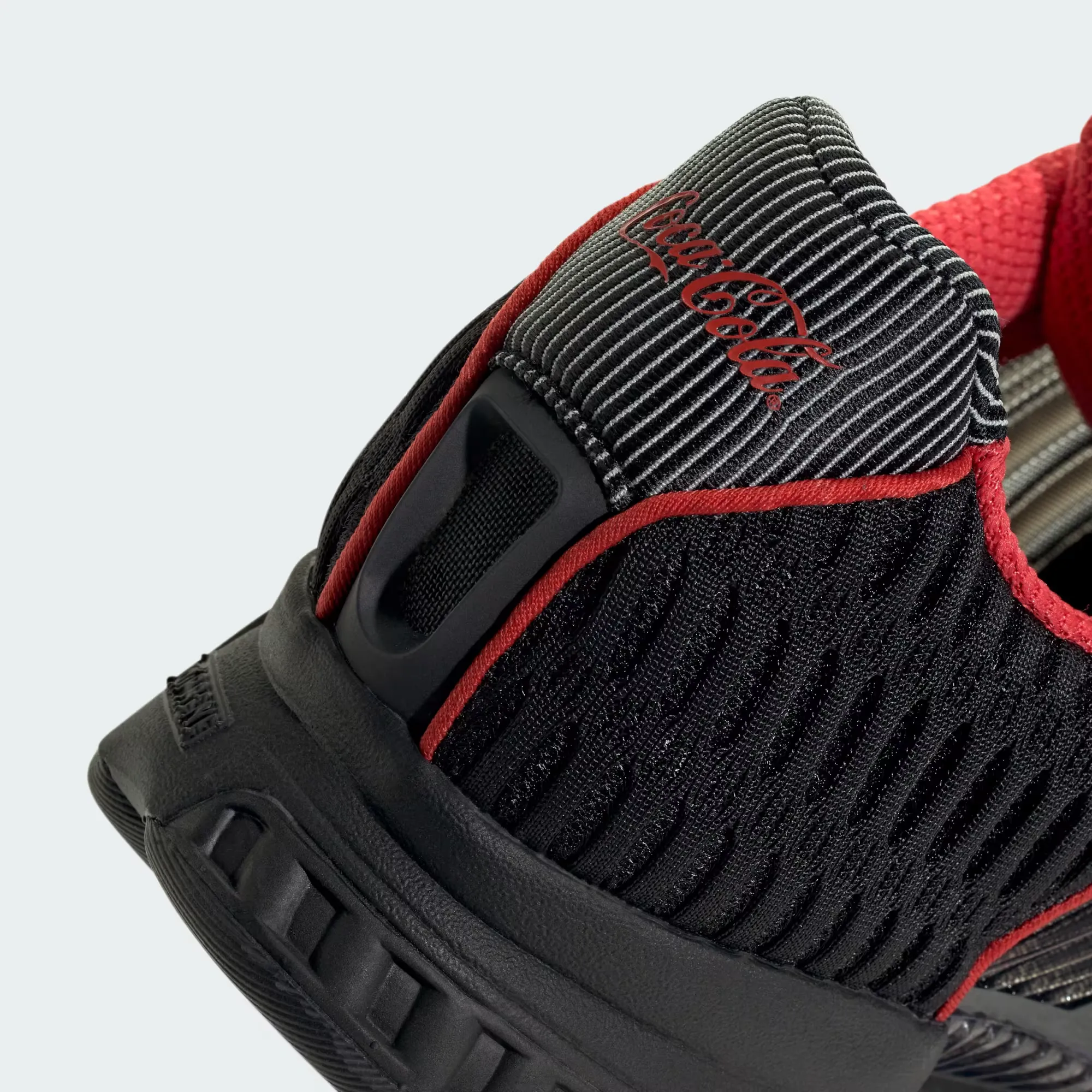 000000_adidas-x-Coca-Cola-Climacool-1_Core-Black-Red_KH6897_img8