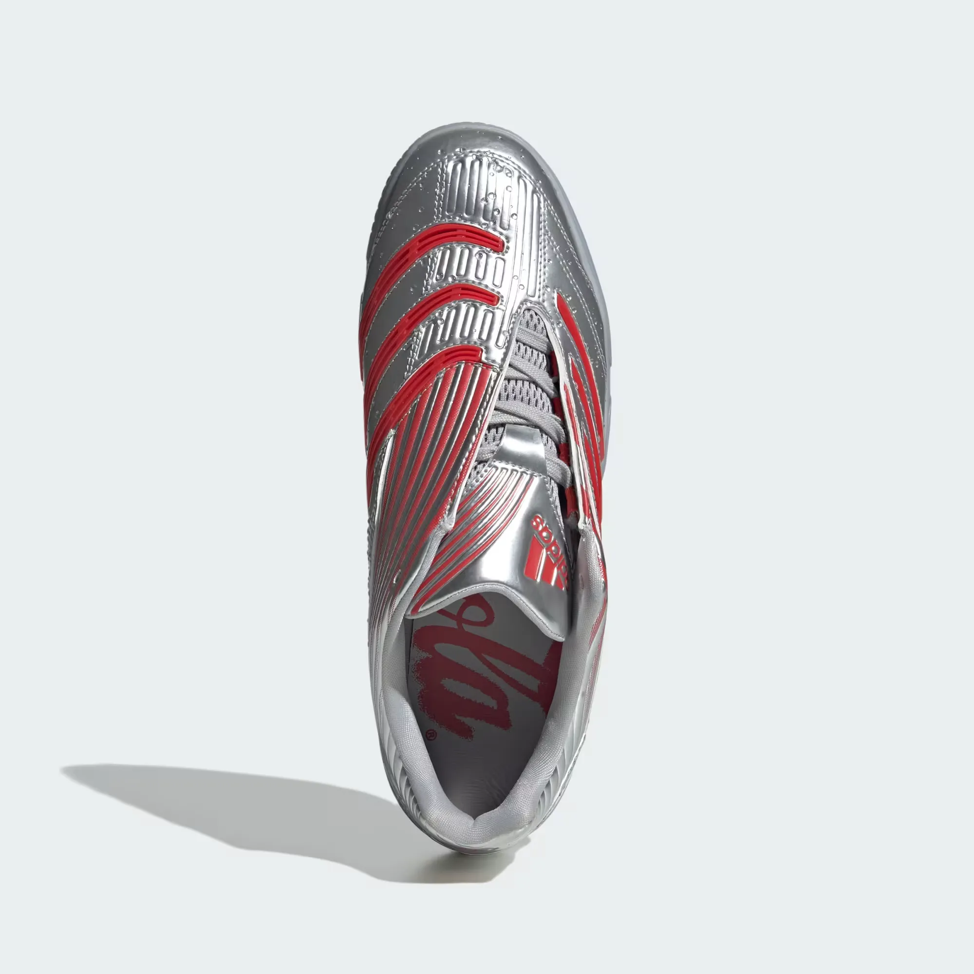 000000_adidas-x-Coca-Cola-Predator-Sala_Silver-Metallic-Grey-Two_KH6906_img1