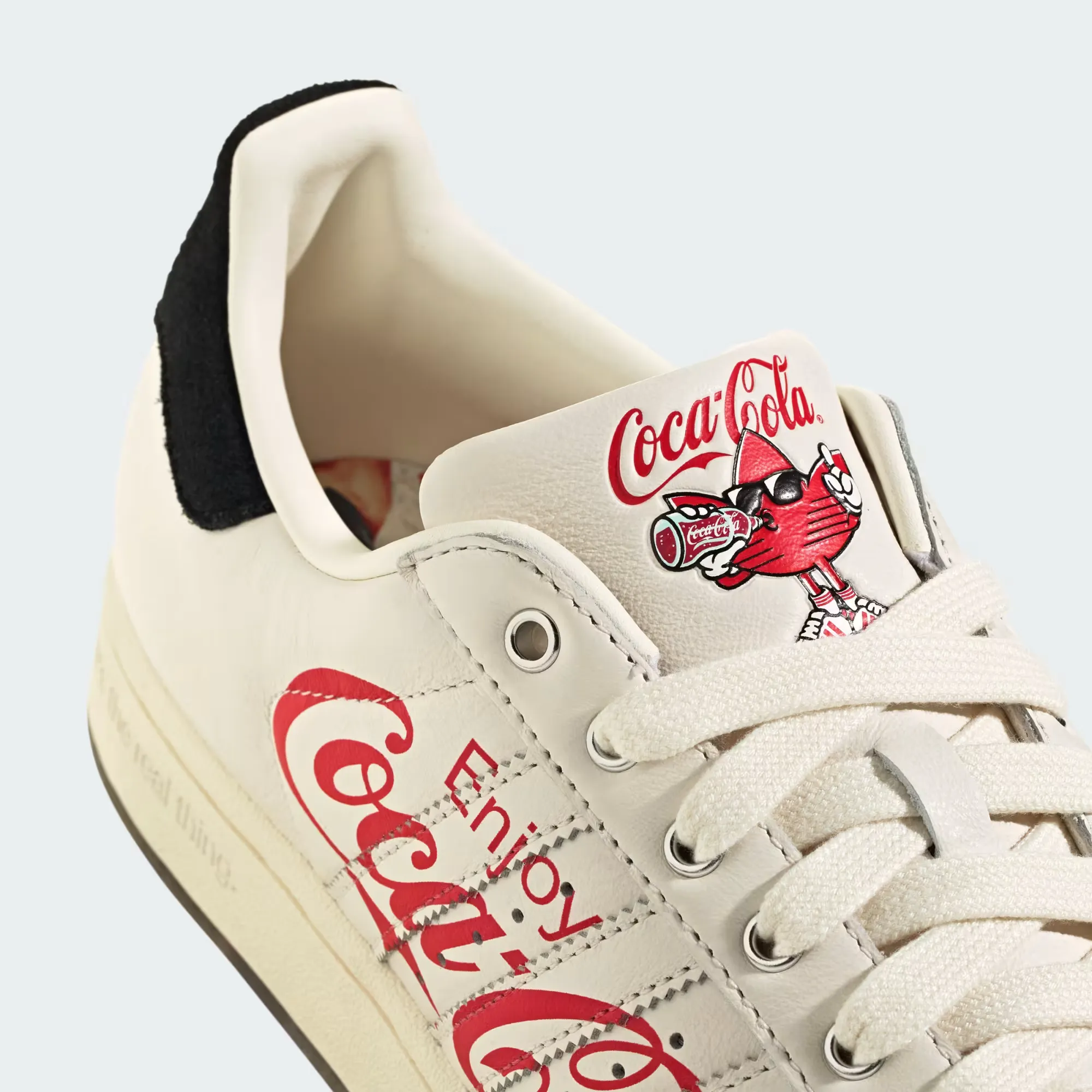 000000_adidas-x-Coca-Cola-Superstar-II_Core-White-Core-Black-Cream-White_KH6892_img9