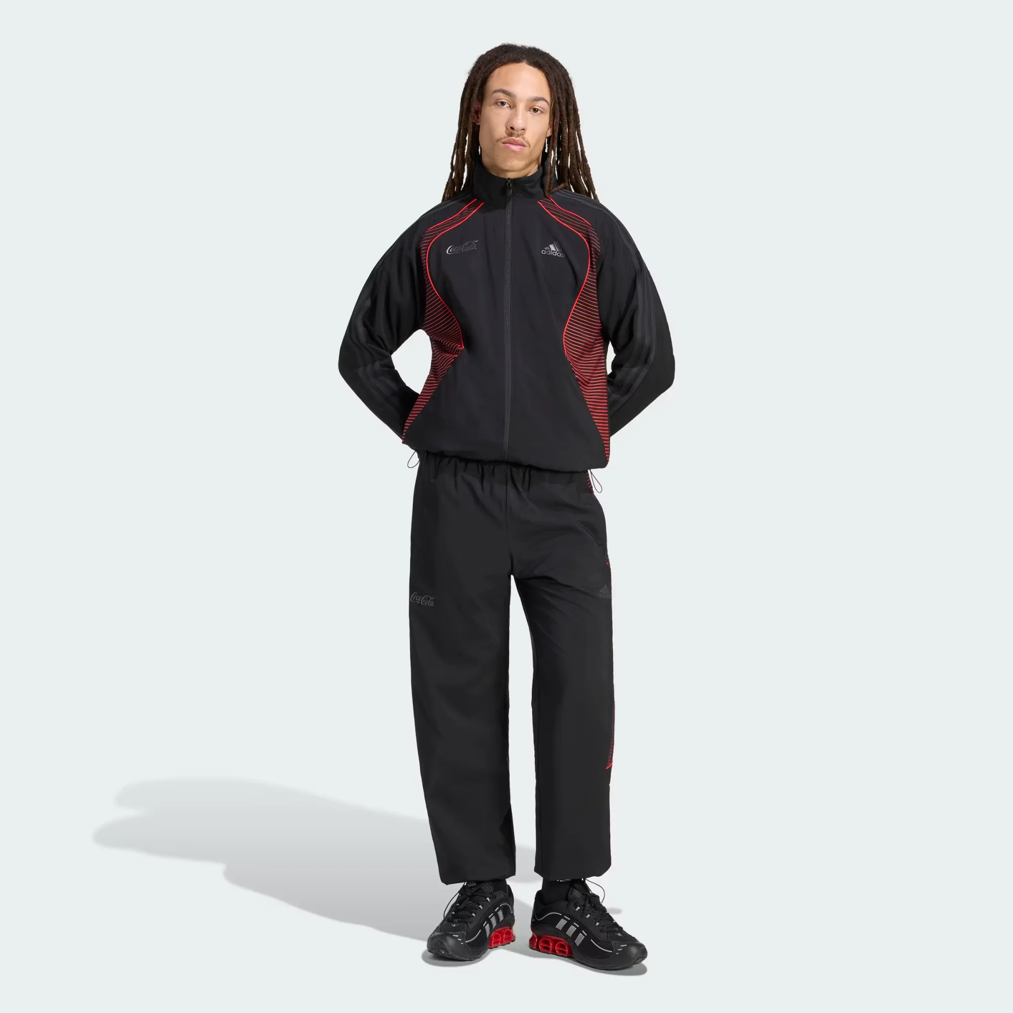 000000_adidas-x-Coca-Cola-Teamgeist-26-Track-Jacket_Black-Red_KX0944_img2