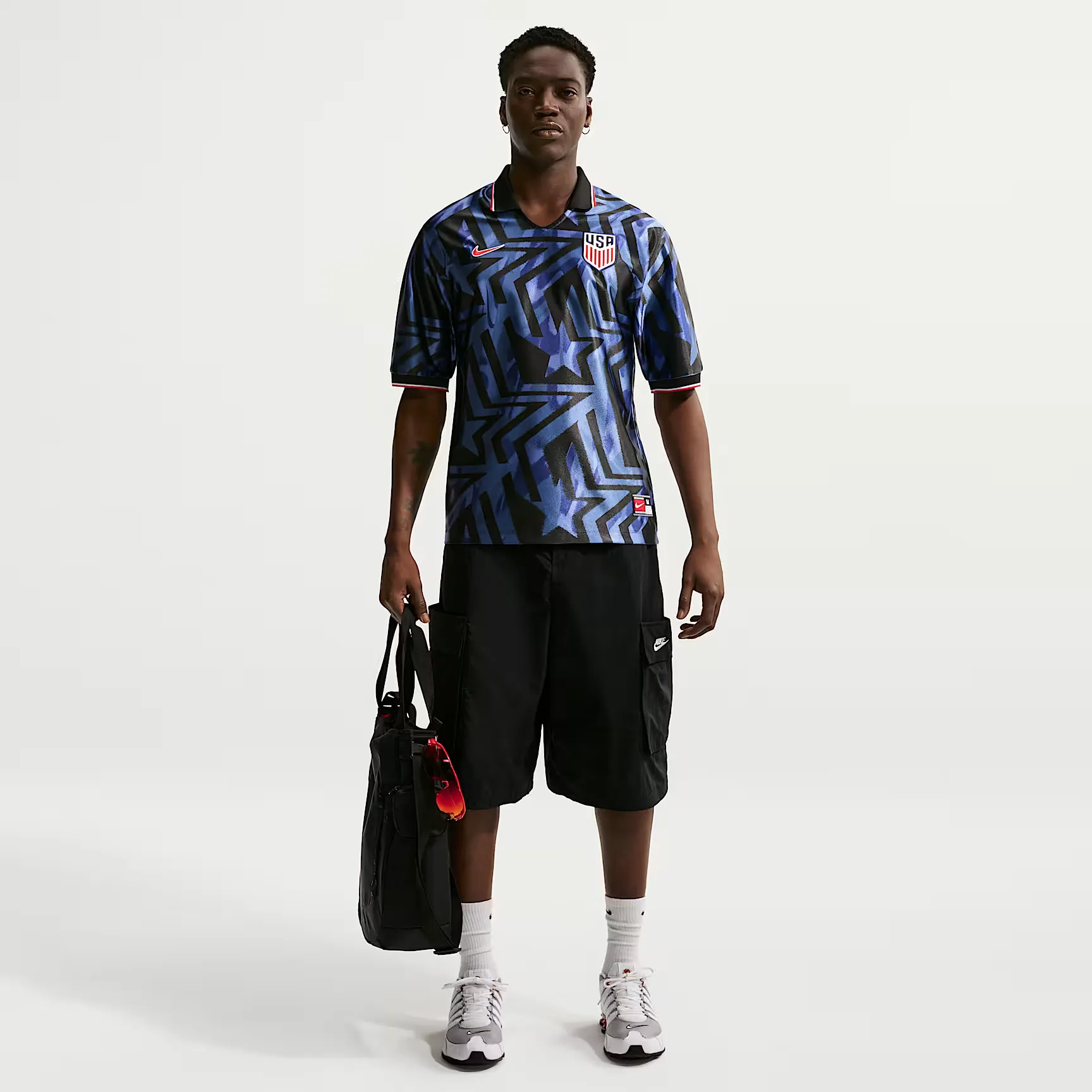 000000_Nike-Dri-FIT-USMNT-Energy-Short-Sleeve-Football-Top_Midnight-Navy-University-Red_IH1870-410_img3
