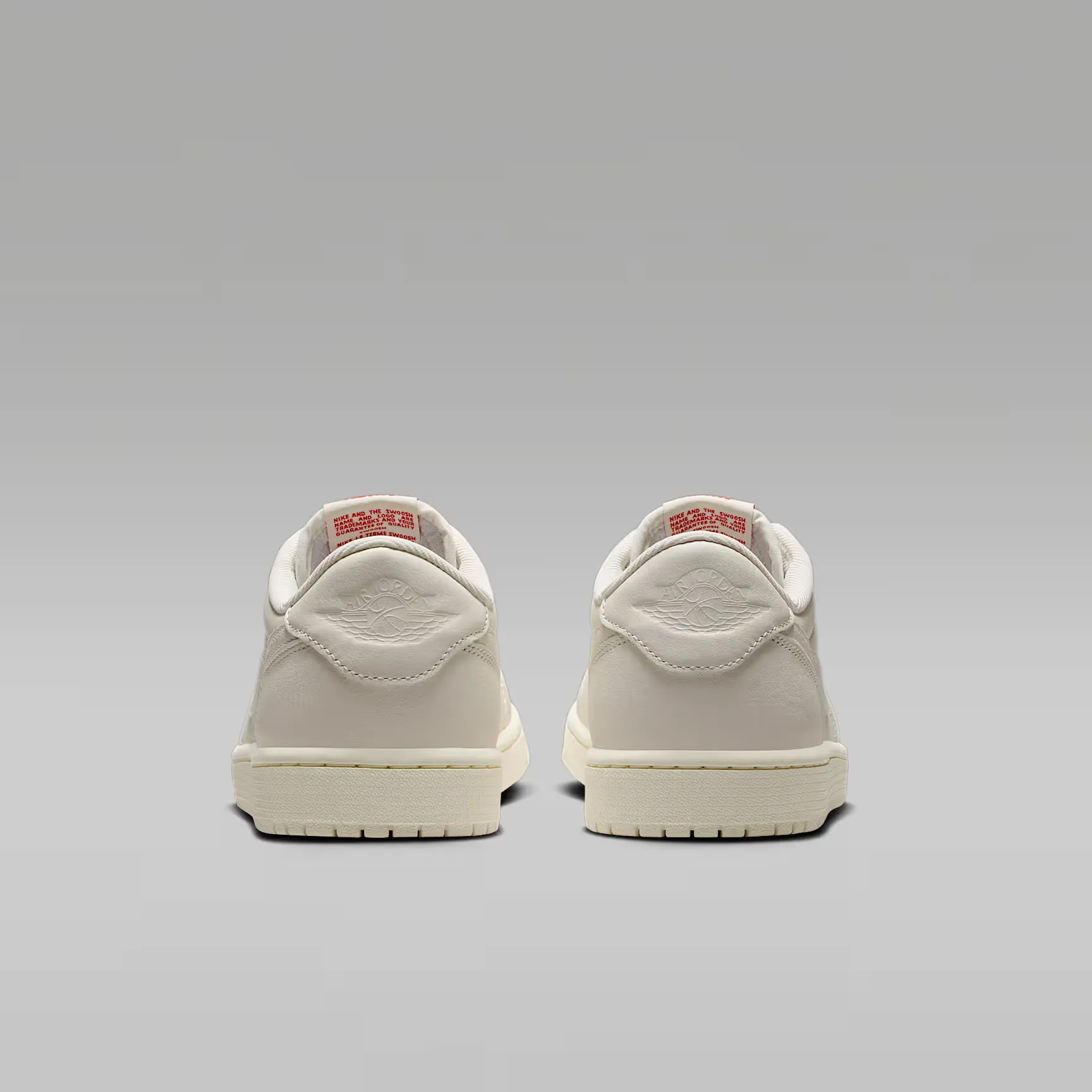 000000_Air-Jordan-1-Retro-Low-OG_Sail_HQ6998-100_img5