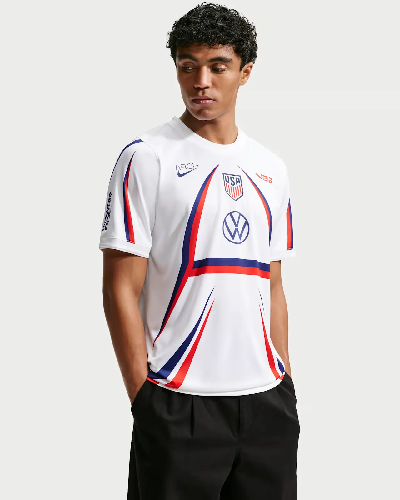 VAA-x-USA-x-Nike-Academy-Pro-Football-Top_White_IH1696-100_img1