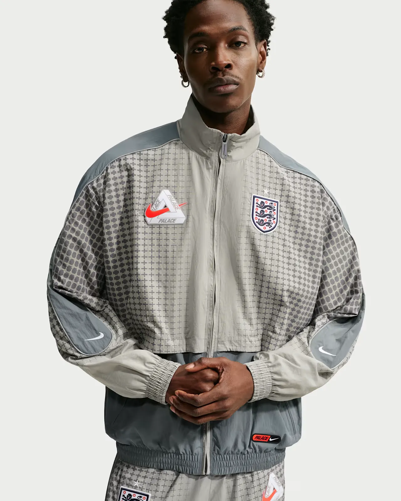 Palace-x-England-x-Nike-Tracksuit-Jacket_Grey_IM3201-052_img2