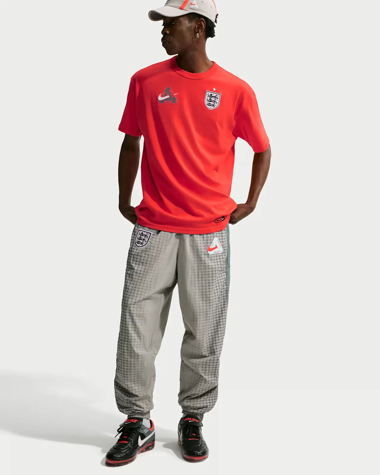 Palace-x-England-x-Nike-Tracksuit-Pants_Grey_IM3202-052_img3