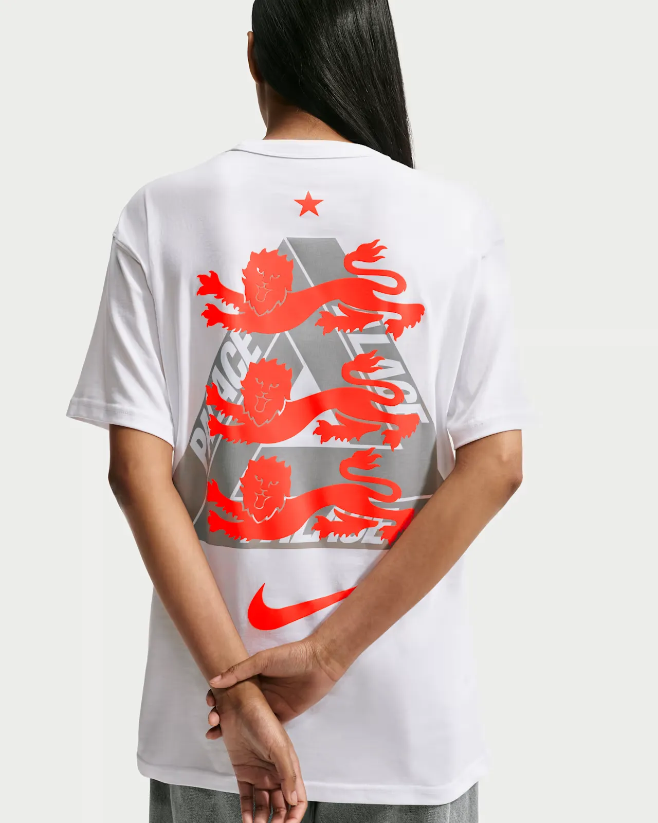 Palace-x-England-x-Nike-T-Shirt_White_IM6598-100_img3