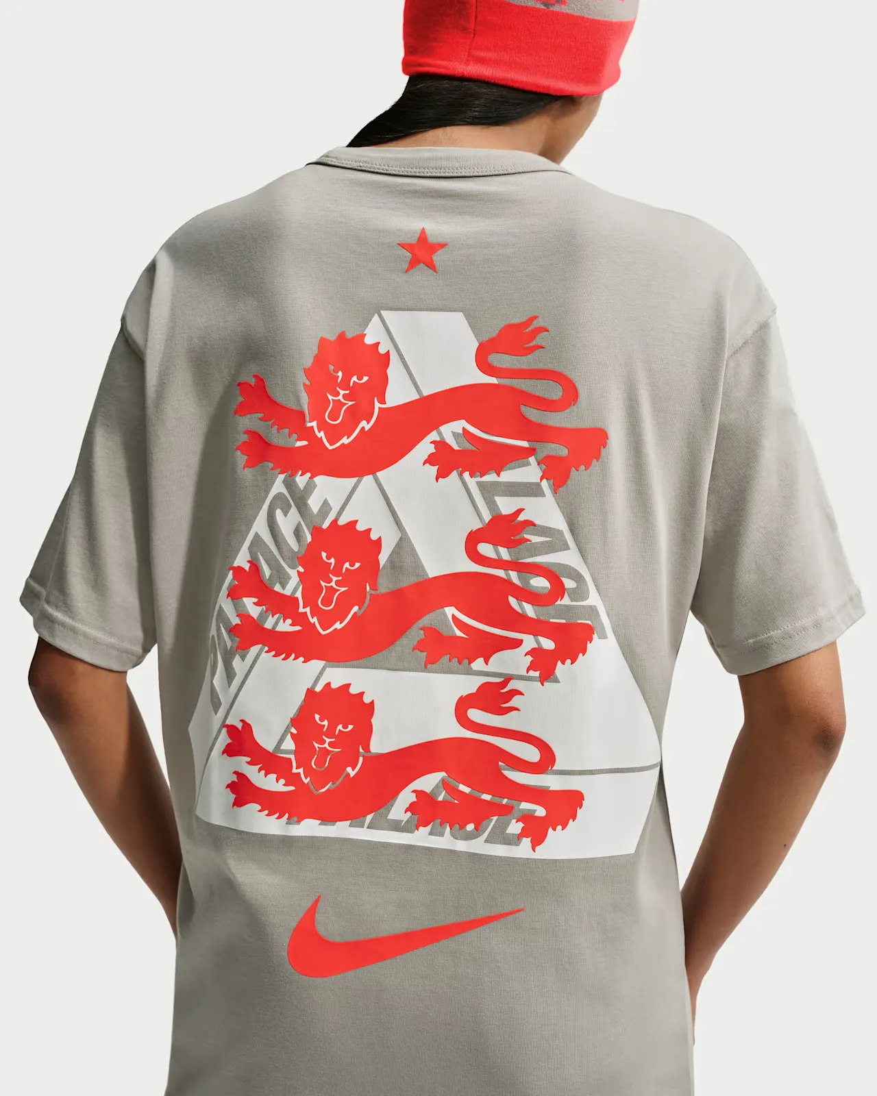 Palace-x-England-x-Nike-T-Shirt_Grey_IM6598-052_img3