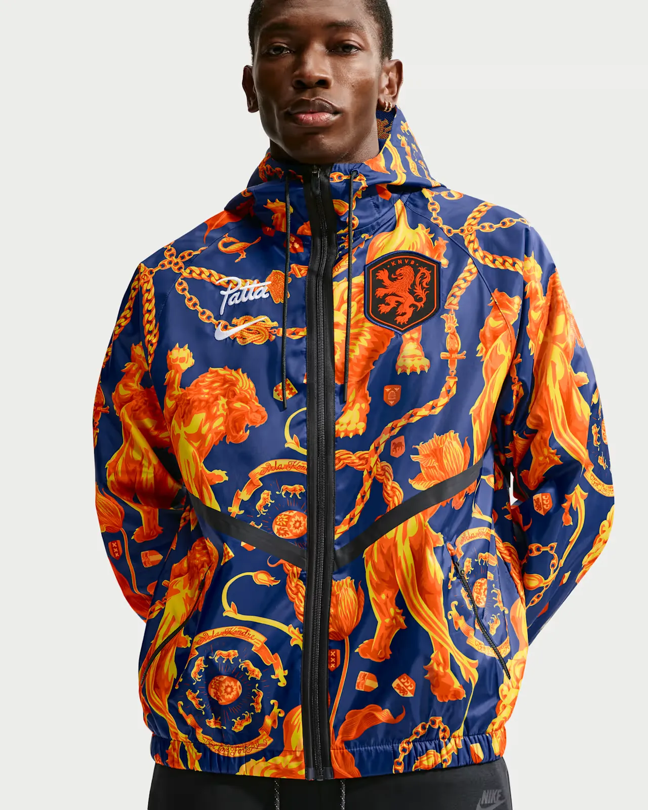 Patta-x-Netherlands-x-Nike-Anthem-Jacket_Black-Orange_IH1617-455_img2
