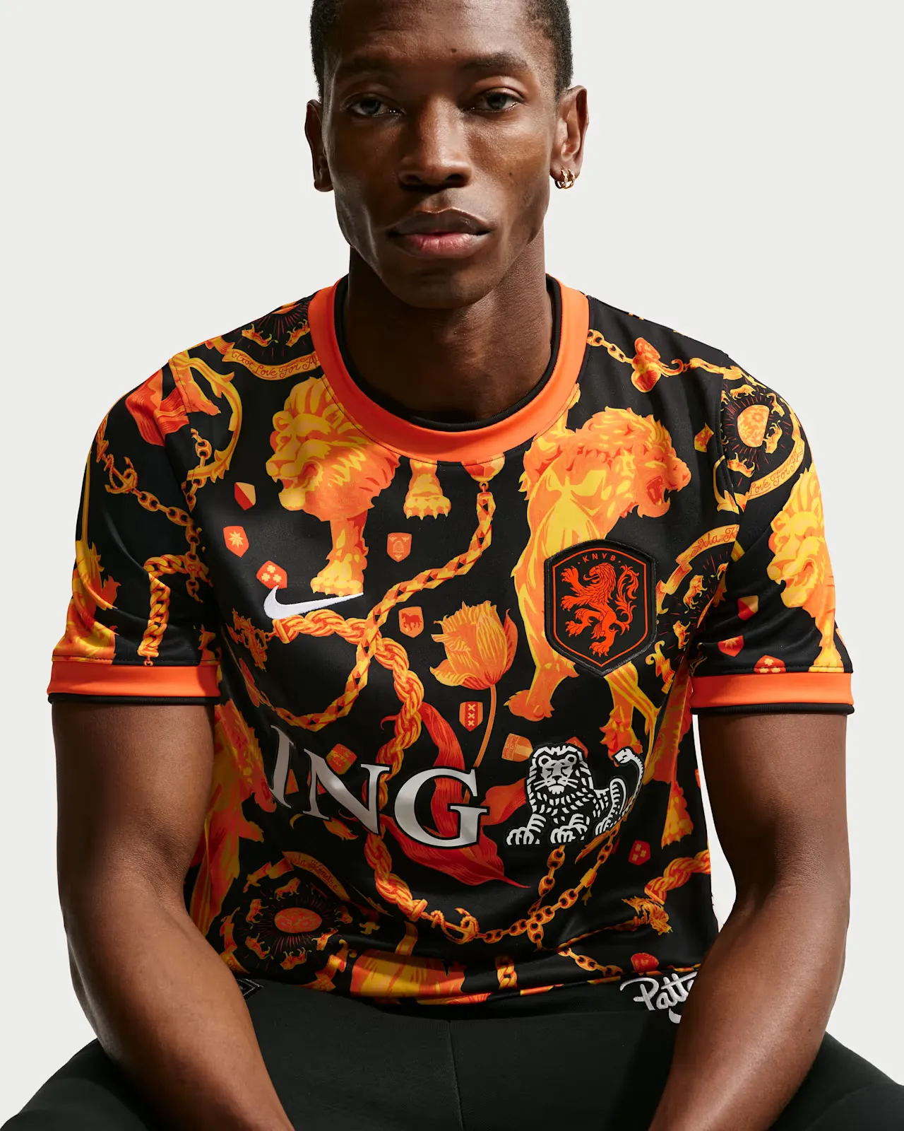 Patta-x-Netherlands-x-Nike-Academy-Pro-Top_Black-Orange_IH1678-010_img2