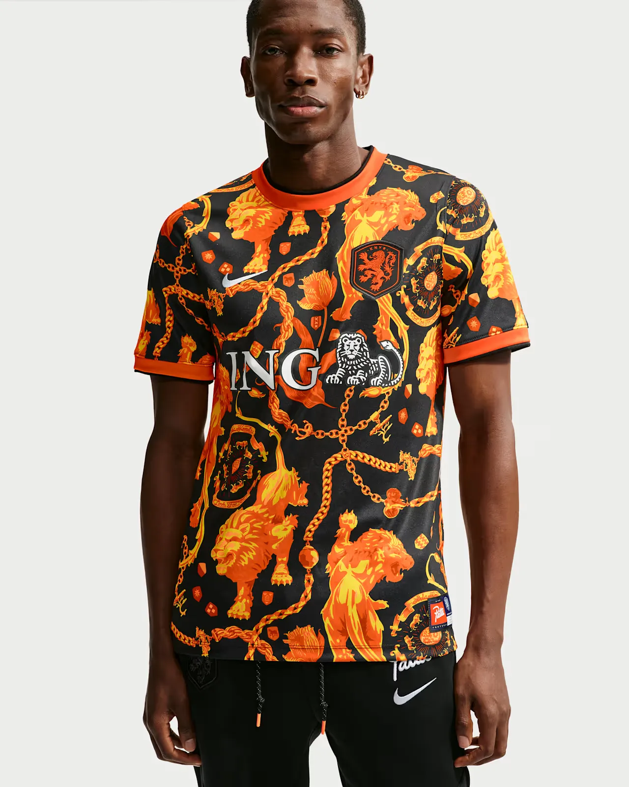 Patta-x-Netherlands-x-Nike-Academy-Pro-Top_Black-Orange_IH1678-010_img0