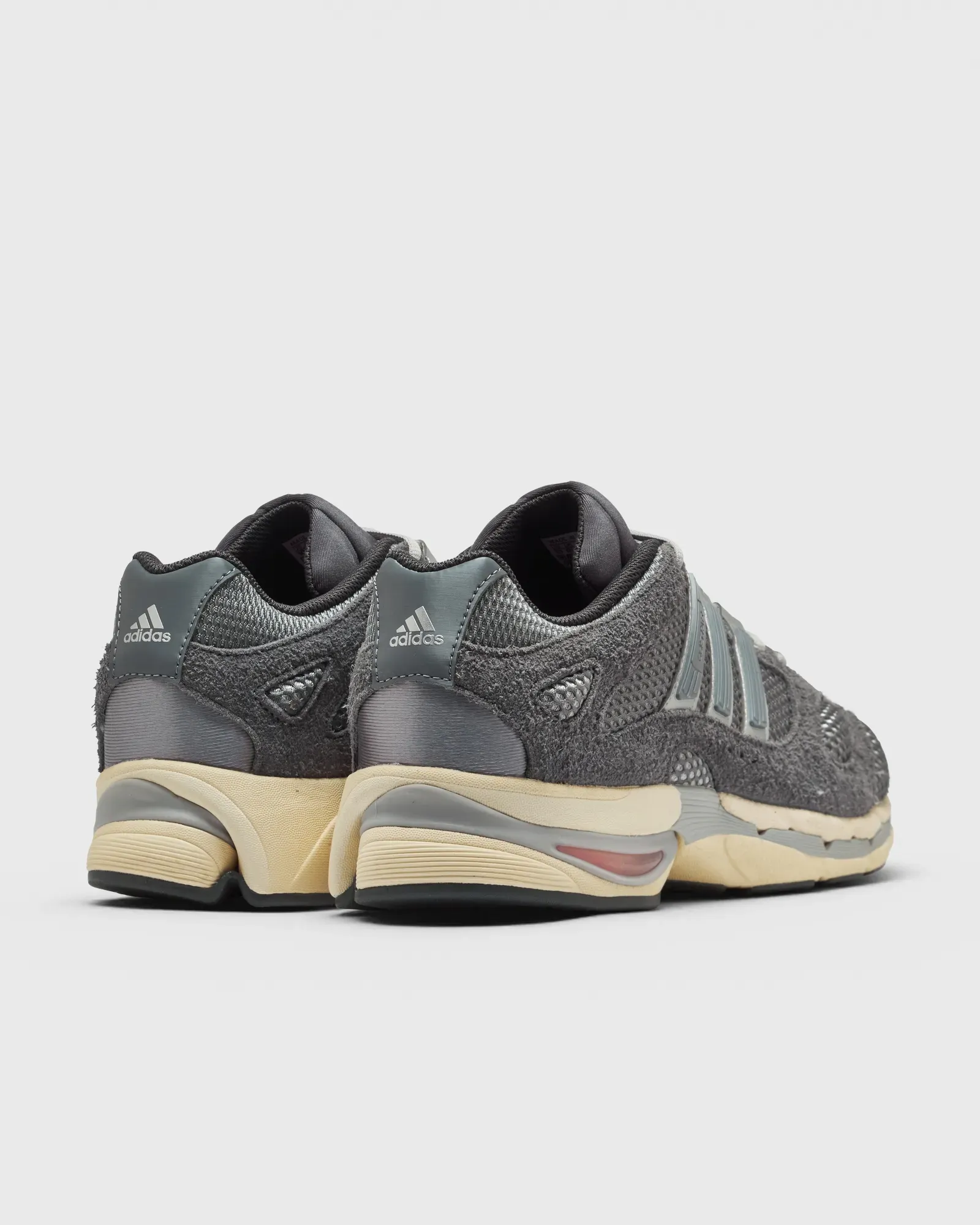 000000_adidas-Adistar-MLD_Grey-Three-Grey-Grey-Two_KH8334_img3