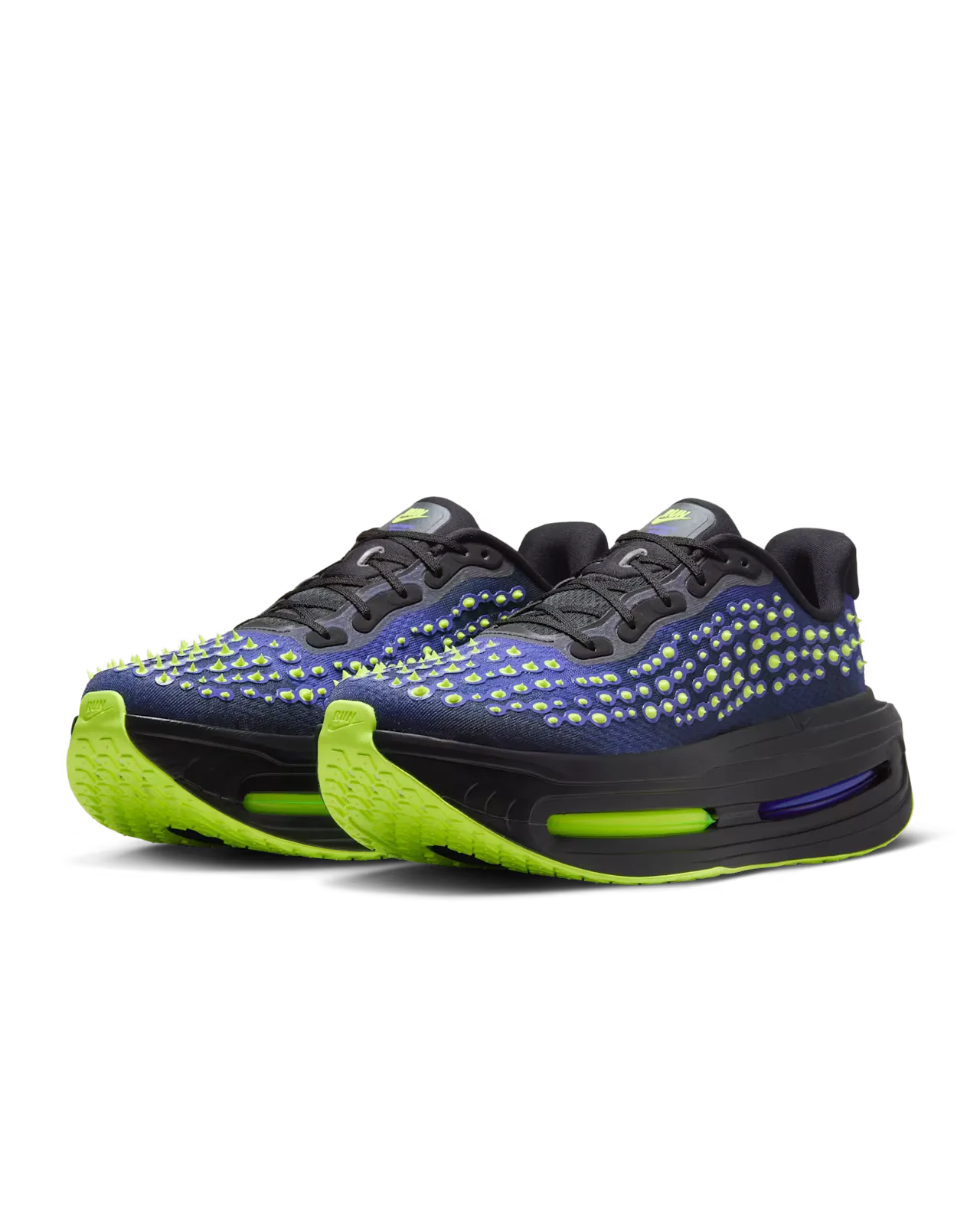 Nike-Vomero-Premium_Black-Rush-Violet_IR2168-002_img5