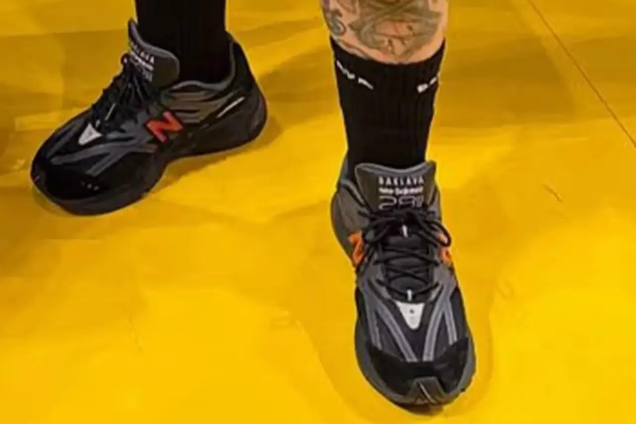 000000_Action-Bronson-x-New-Balance-2811_Baklava_2811-BAKLAVA_img1