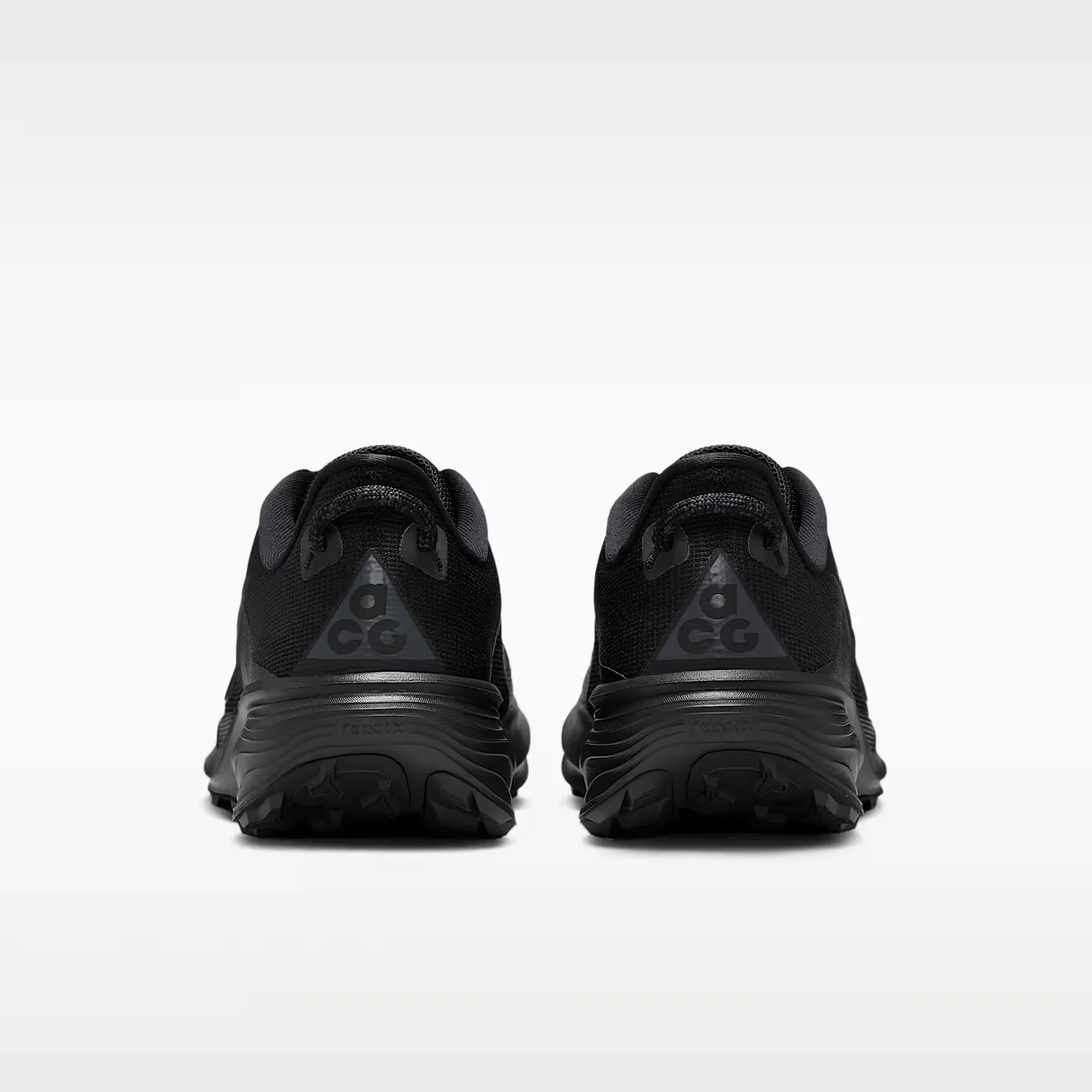 000000_Nike-ACG-Pegasus-Trail_Black-Anthracite_HV8116-002_img5