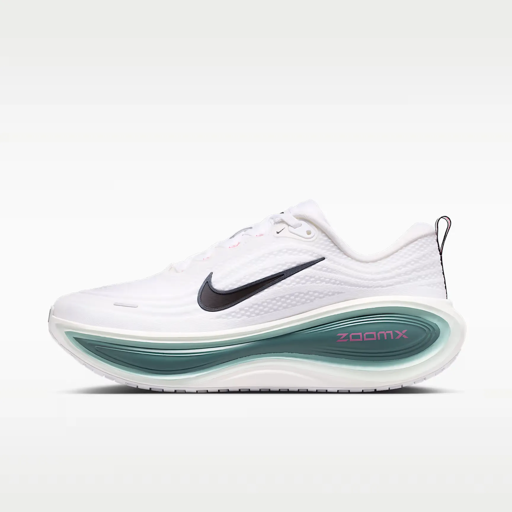 000000_Nike-Vomero-Plus_White-Mineral-Slate-Hyper-Pink_HV8150-110_img0