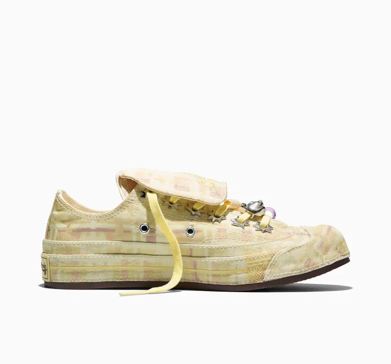 000000_Collina-Strada-x-Converse-Chuck-70_Mellow-Yellow_A22205C_img0