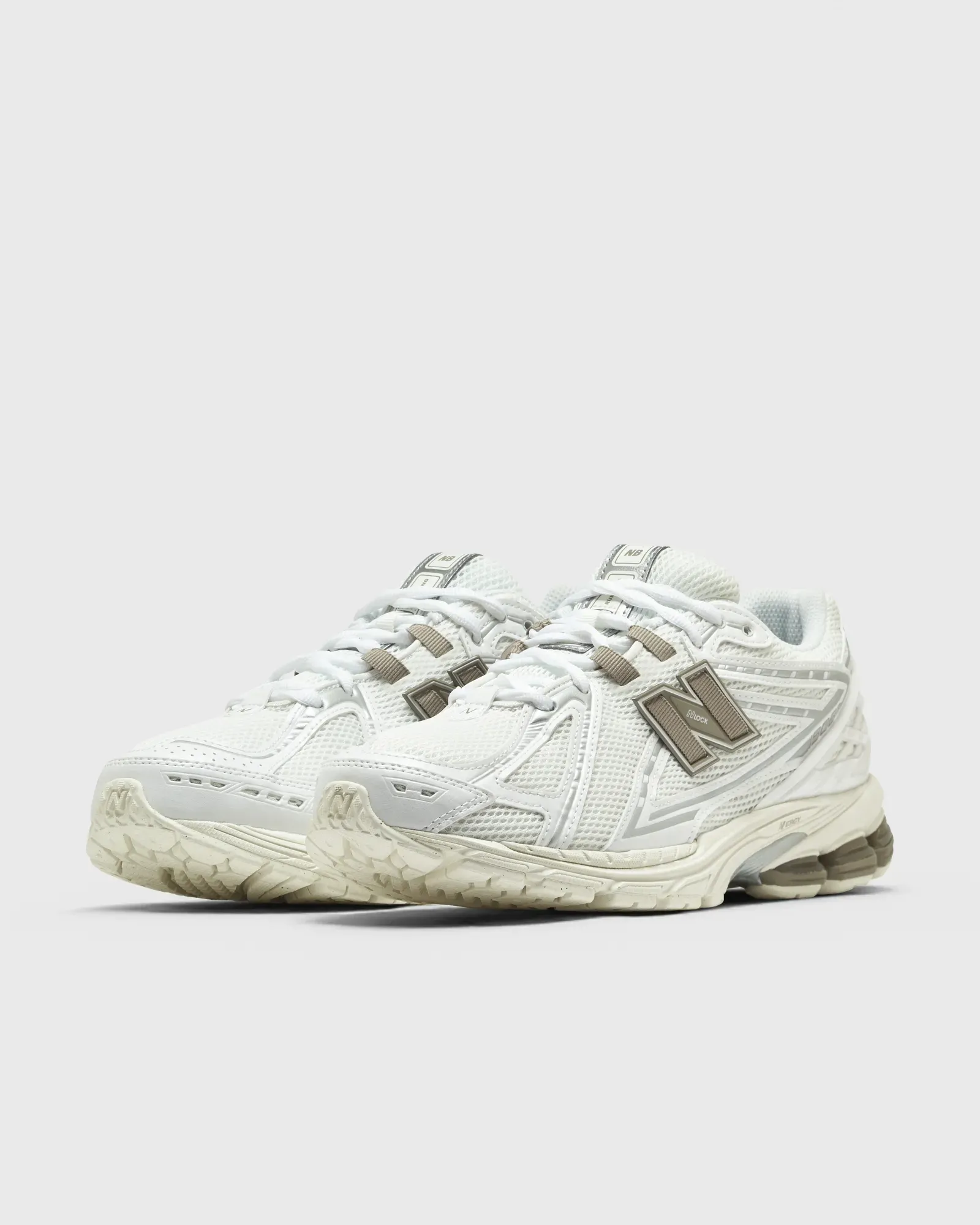 000000_New-Balance-1906R_White-Arid-Stone_U1906980_img1