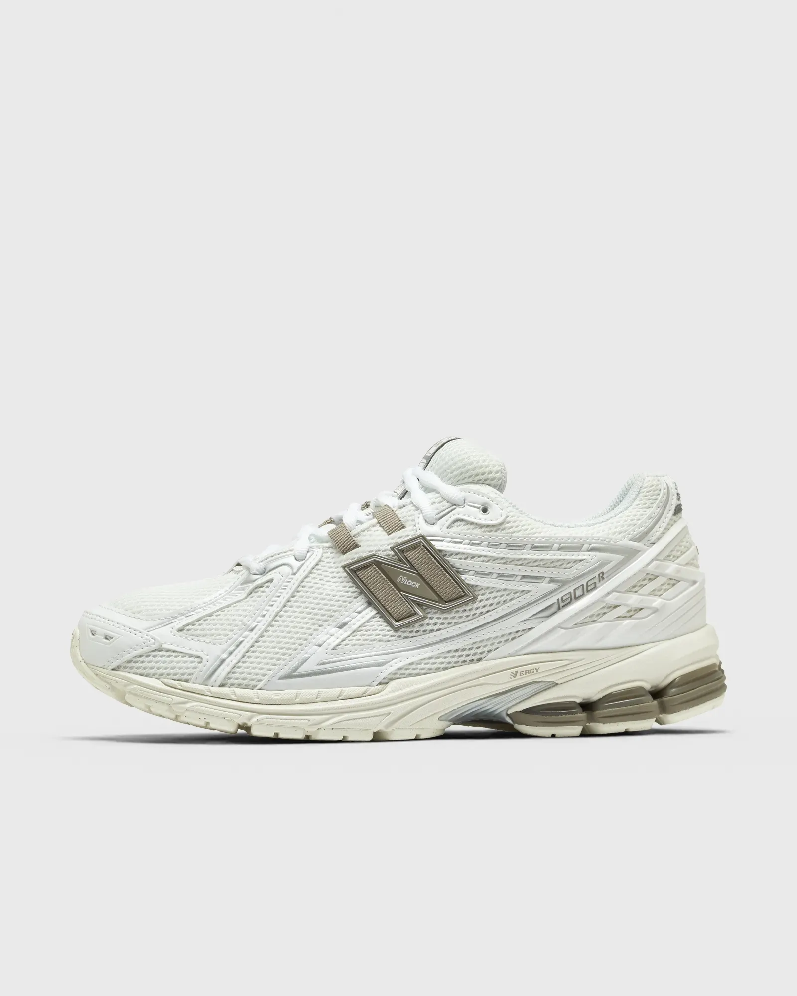 000000_New-Balance-1906R_White-Arid-Stone_U1906980_img0