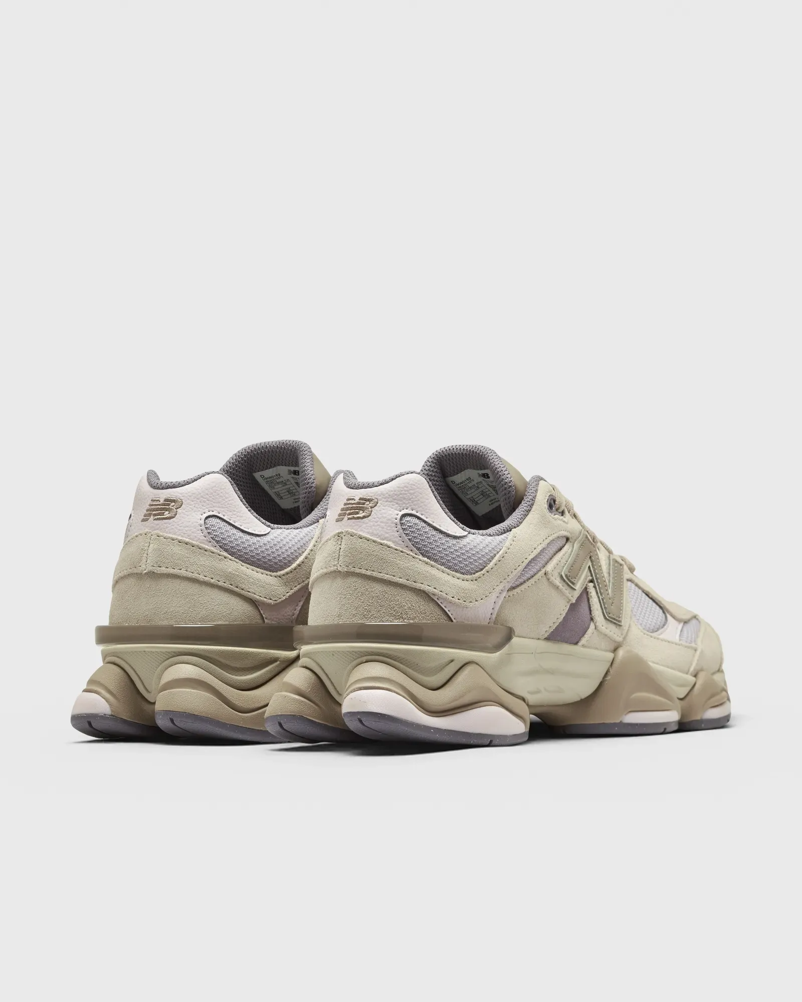 000000_New-Balance-9060_Beige-Grey_U9060152_img3