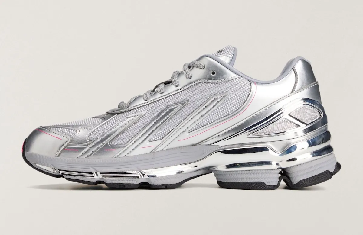 000000_SP5DER-x-adidas-F50-Formotion_Silver-Metallic_KZ6575_img2