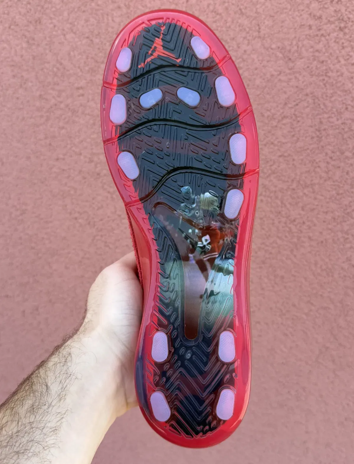 000000_Jordan-x-Nike-Cryoshot_University-Red_IO8209-600_img3