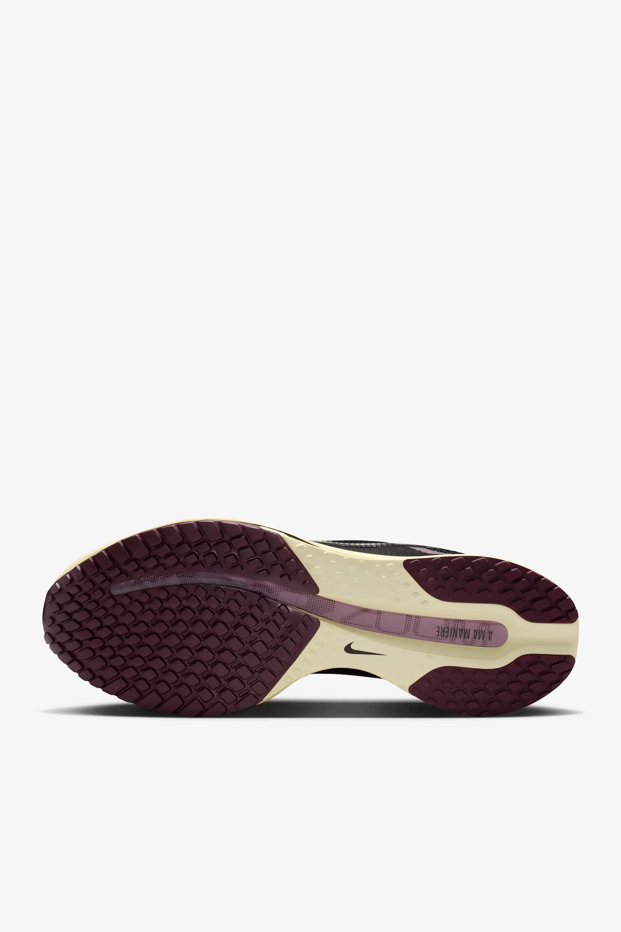 000000_A-Ma-Maniere-x-Nike-Pegasus-Premium-SP_Black-And-Burgundy-Crush_IM0701-001_img1
