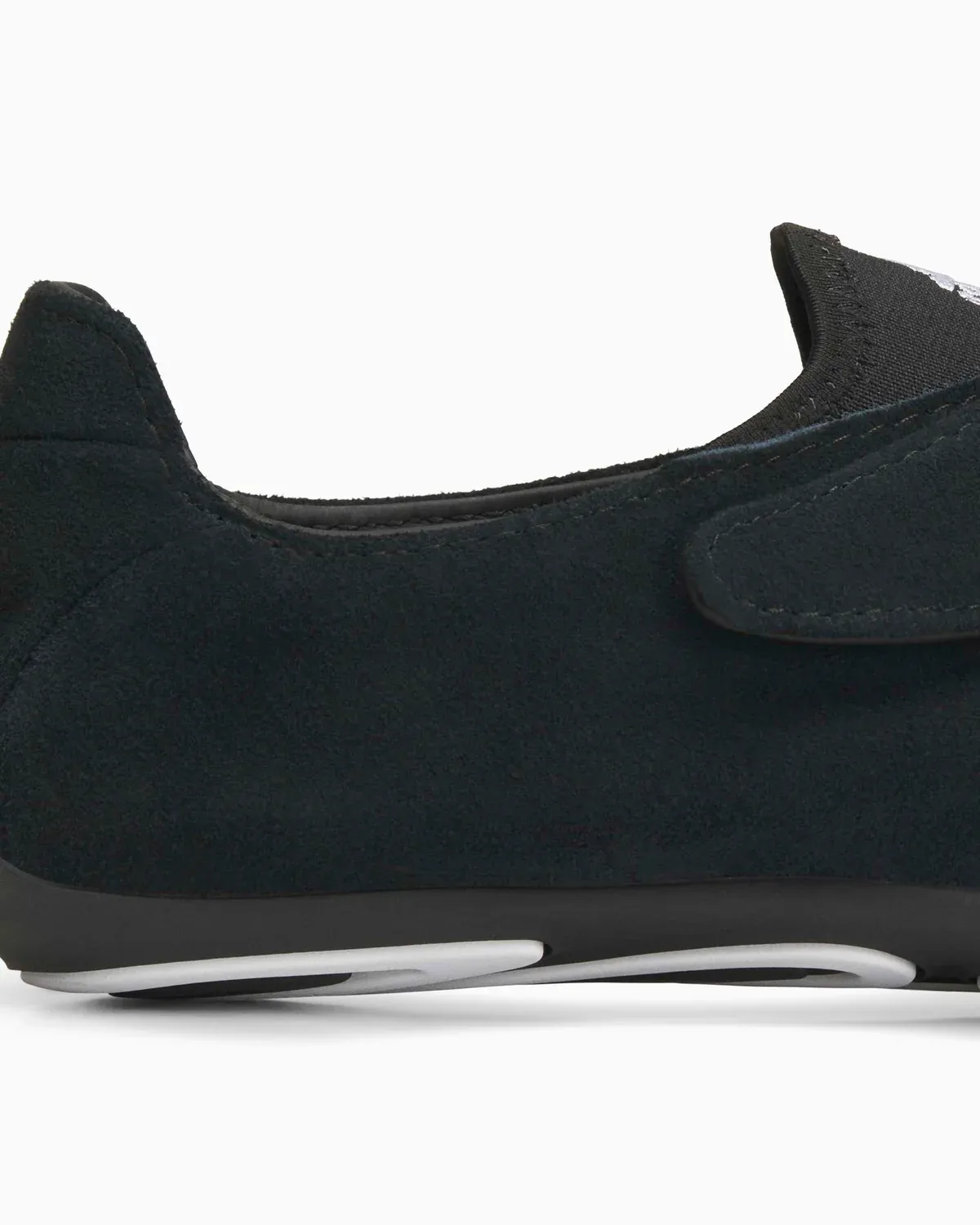 000000_adidas-Originals-x-Pharrell-Williams-Virginia-Vario-Flat-Earther_Noir-Blanc_KJ0953_img6