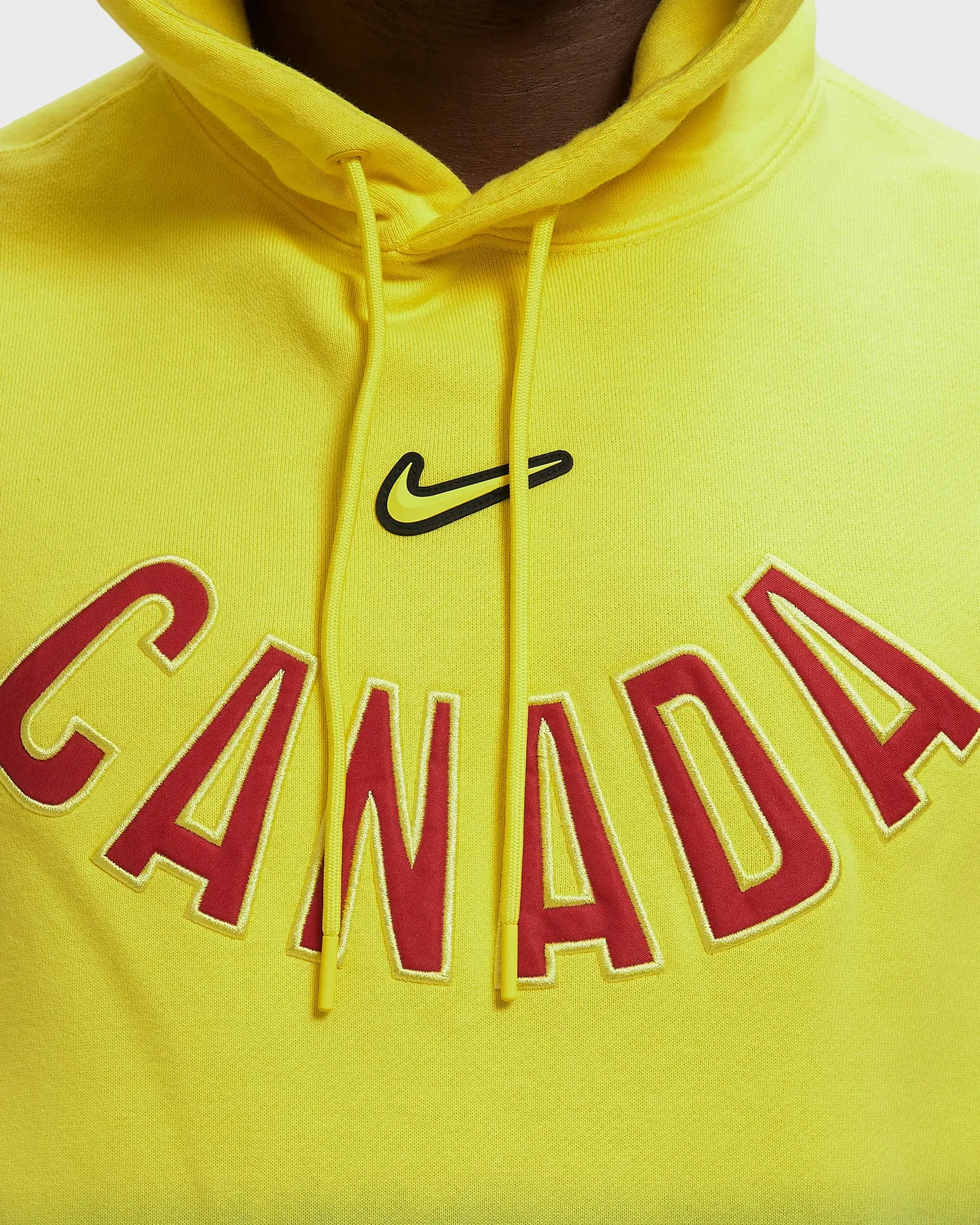000000_Nike-Canada-x-NOCTA-Canada-CS-Hoodie_Opti-Yellow-Black_IM3232-704_img3