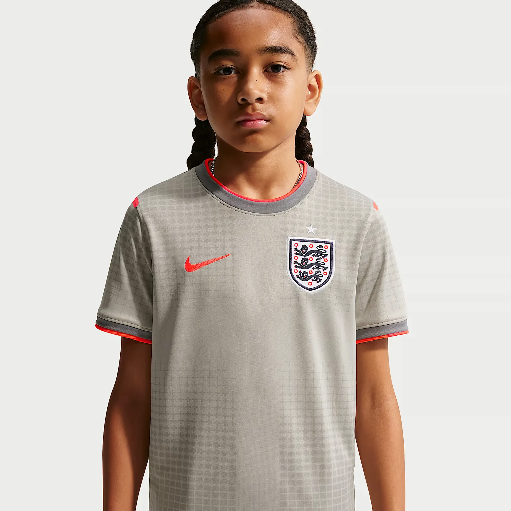000000_Angleterre-x-Palace-Nike-Dri-FIT-Short-Sleeve-Football-Top-GS_Pewter-Grey_IB5404-052_img2