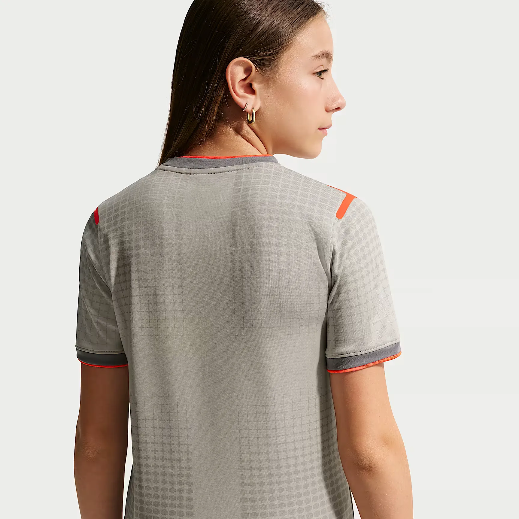 000000_Angleterre-x-Palace-Nike-Dri-FIT-Short-Sleeve-Football-Top-GS_Pewter-Grey_IB5404-052_img3