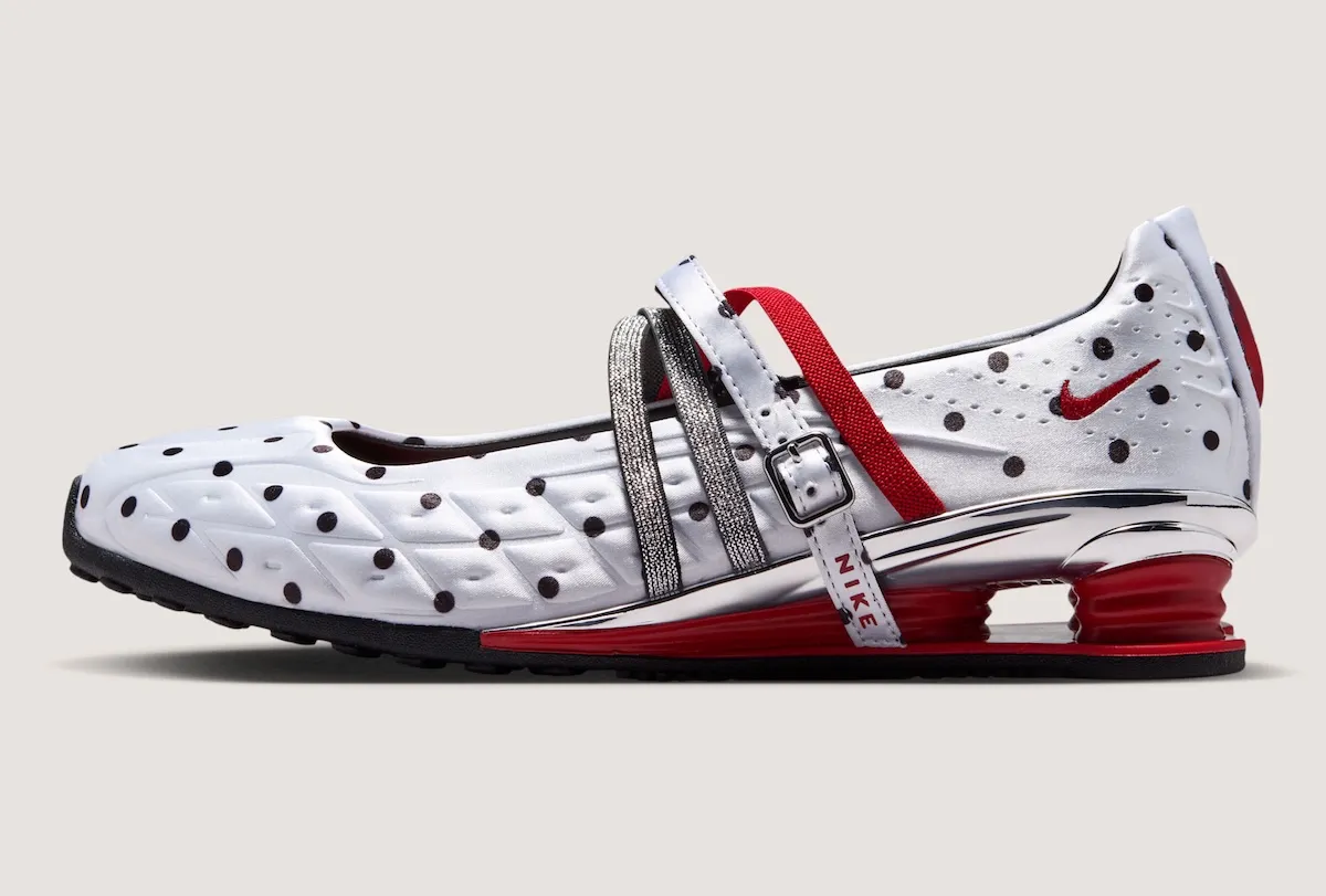 000000_NAKED-Copenhagen-x-Nike-Shox-Z-Calistra_Polka-Dot_IW2346-160_img1