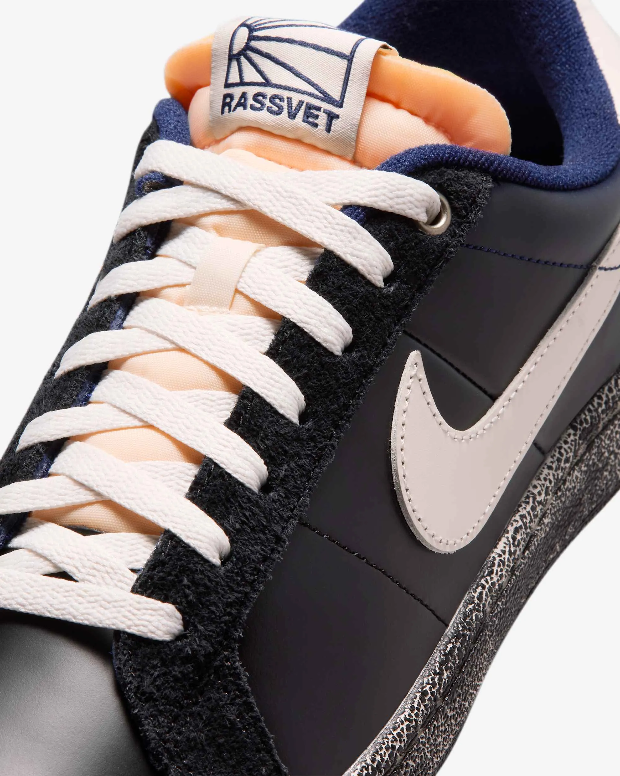 000000_Nike-SB-Zoom-Tennis-Classic-x-Rassvet_Blue-Void-And-Sail_IO9846-400_img7