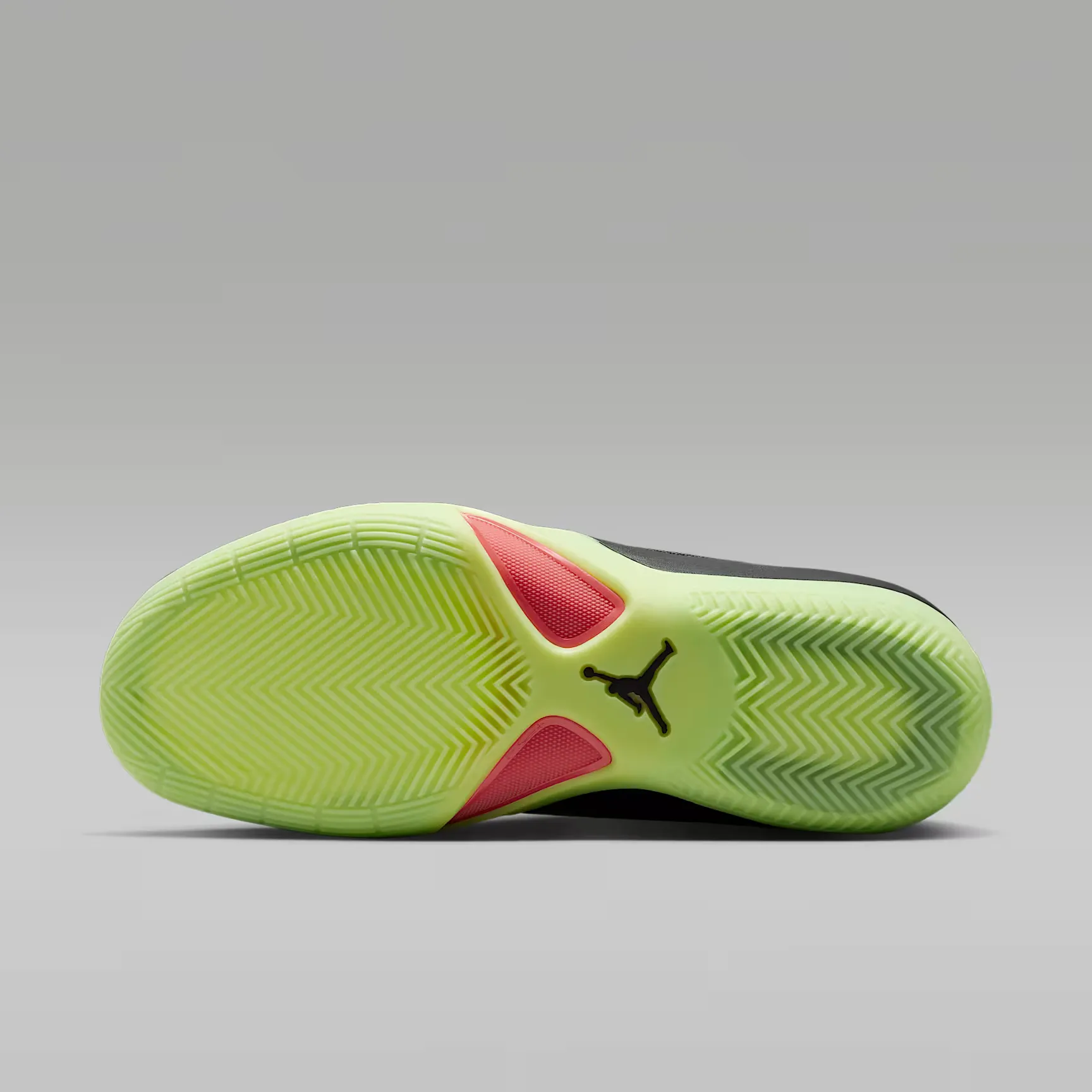 000000_Jordan-Triangle_Black-Barely-Volt_IB1154-001_img1