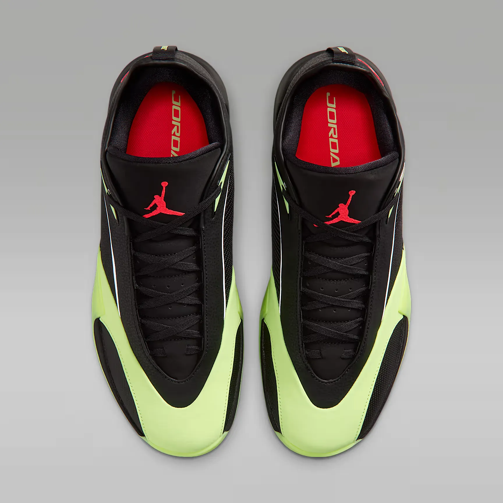 000000_Jordan-Triangle_Black-Barely-Volt_IB1154-001_img3