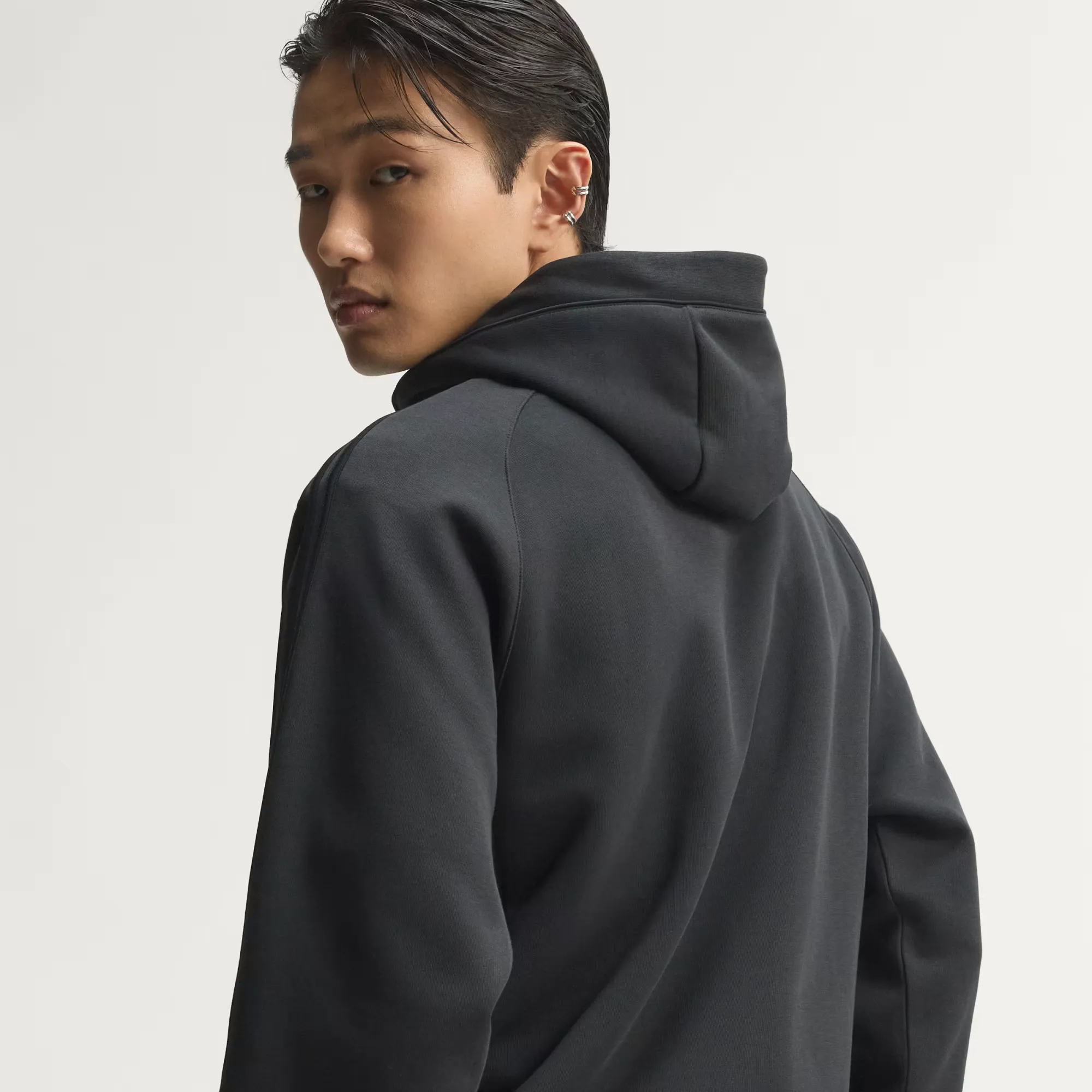 000000_adidas-Spacer-Cutline-Teamgeist-26-Full-Zip-Hoodie_Black_KT4423_img7