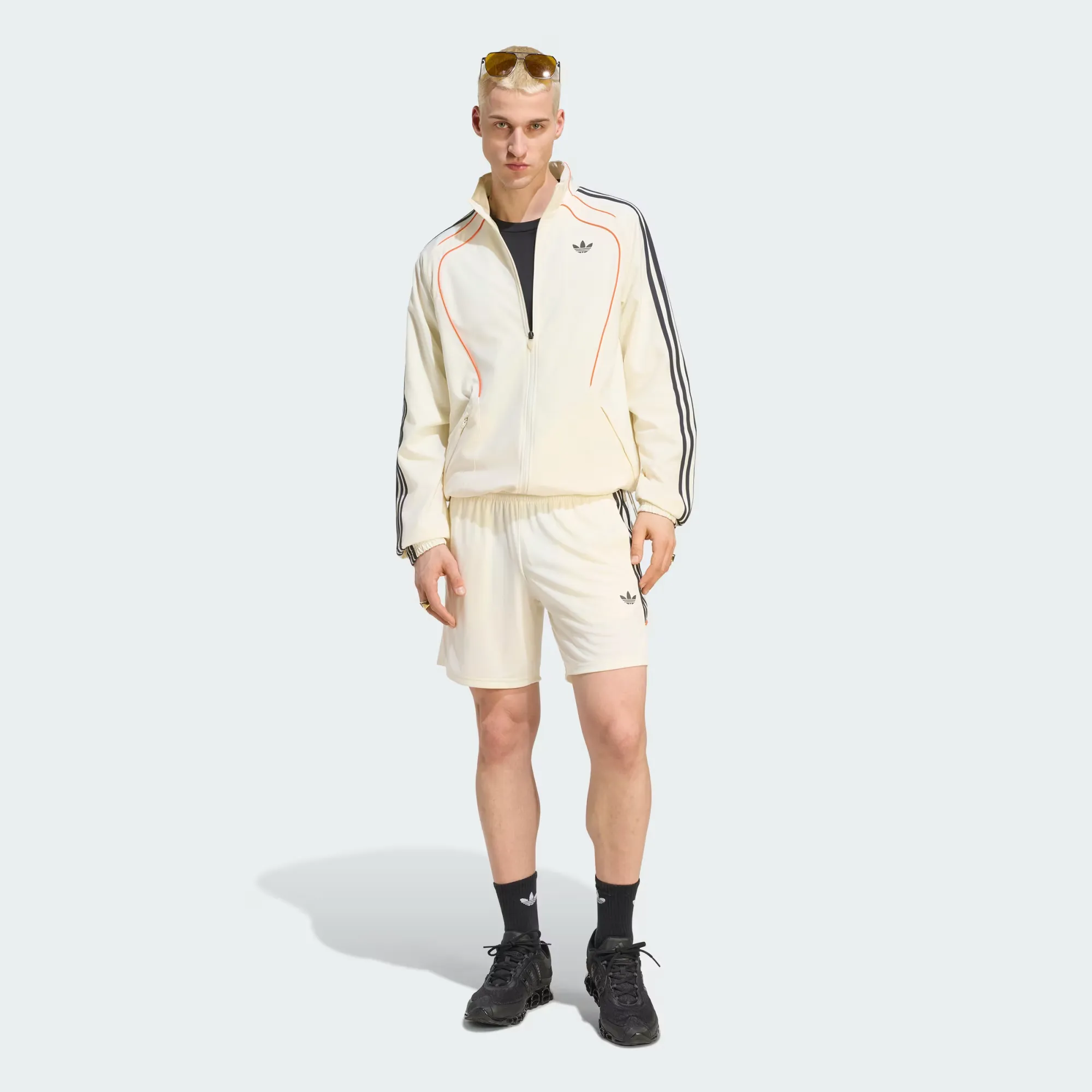 000000_adidas-Teamgeist-26-Short_Cream-White_KR7179_img2