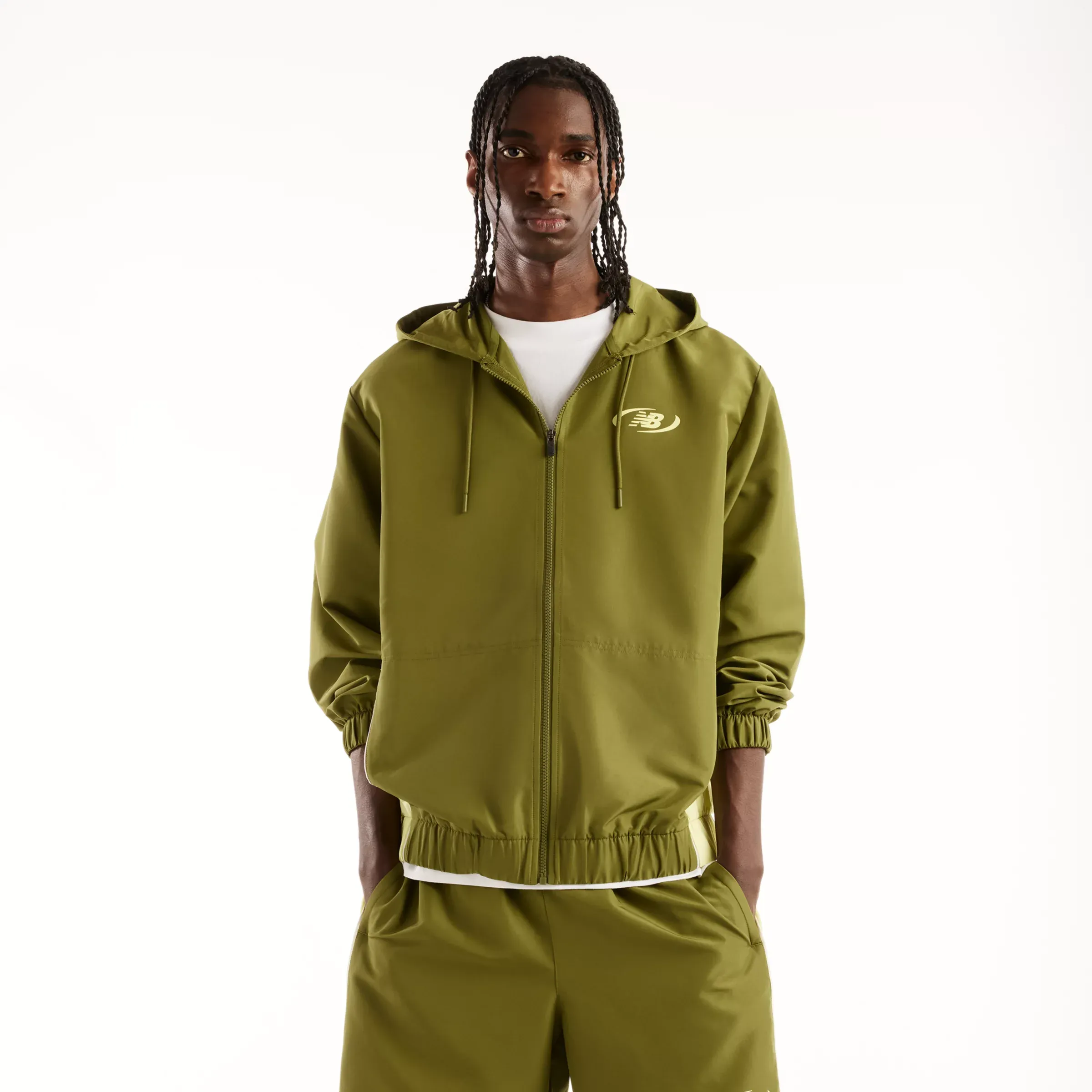 000000_New-Balance-Trackside-Woven-Jacket_Sport-Green-Fennel-Seed_MJ62Y8SJGEE_img0